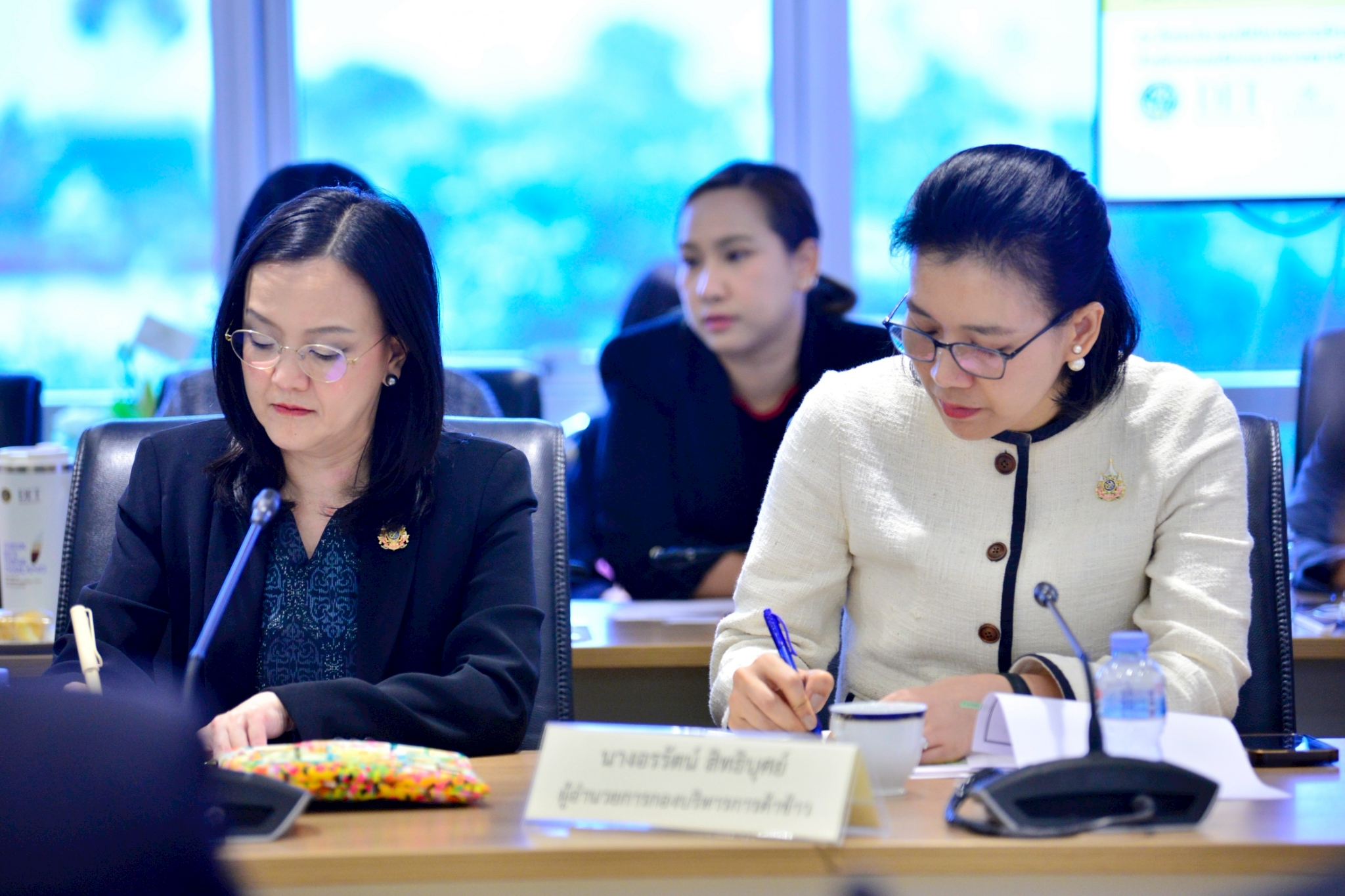 จตุพร-ฉันทวิชญ์ ถกสมาคมผู้ส่งออกข้าวไทย ร่วมแก้โจทย์ส่งออกข้าวปี 68 รับมือตลาดโลกผันผวน จับมือเร่งเจาะตลาดจีน-บังกลาเทศ-ซาอุฯ-ญี่ปุ่น ส่งเสริมเกษตรกรไทยแข่งขันได้ 5 20250808e4da3b7fbbce2345d7772b0674a318d5085518