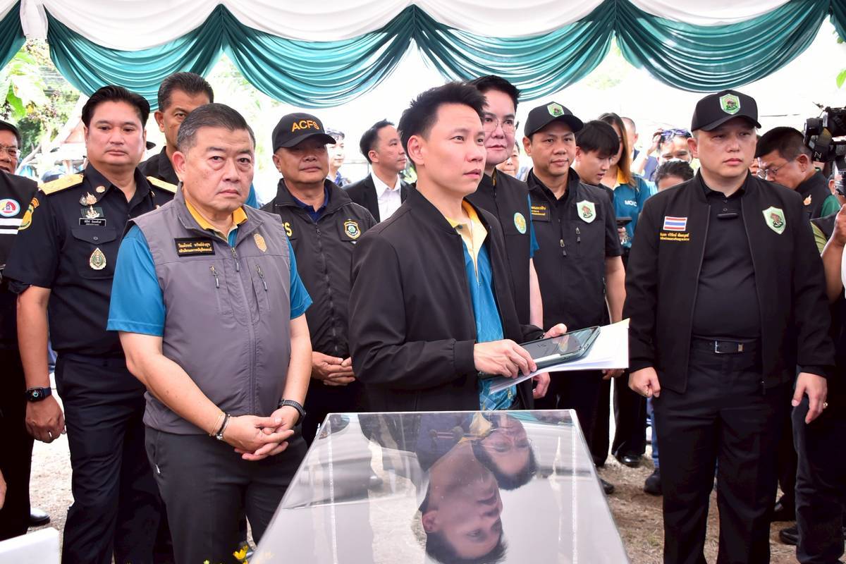 อรรถกร–อัครา เปิดศึก กวาดล้างสินค้าเกษตรเถื่อน ประกาศไม่ผ่อนปรน เตือนโจรหยุดเอาเปรียบ ก่อนจะเจอโทษหนัก พร้อมปล่อยหน่วยพญานาคราช ลุยทั่วประเทศ ปกป้องเกษตรกรกว่า 30 ล้านคน 9 3578789