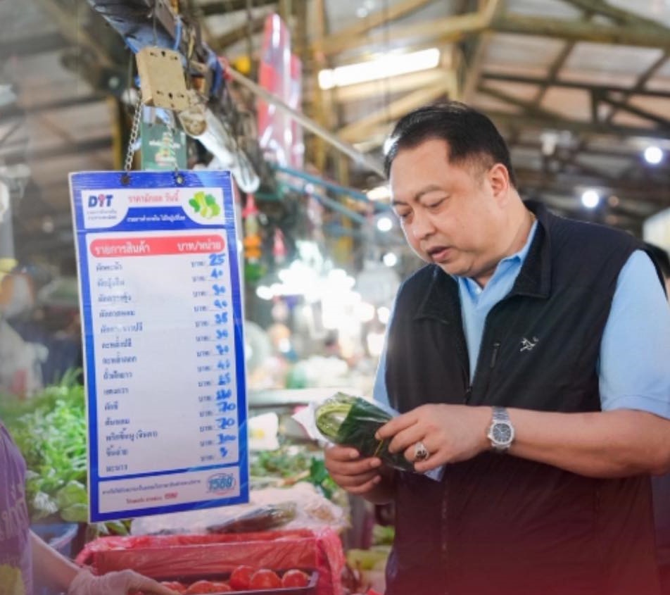 “จตุพร” ควง “สุชาติ” ลงพื้นที่ตลาดสวนมะม่วง จันทบุรี พูดคุยพ่อค้าแม่ค้า-ประชาชนพื้นที่ หนุนไทยช่วยไทย ใช้เสน่ห์ท้องถิ่นขับเคลื่อนเศรษฐกิจ 7 539135978