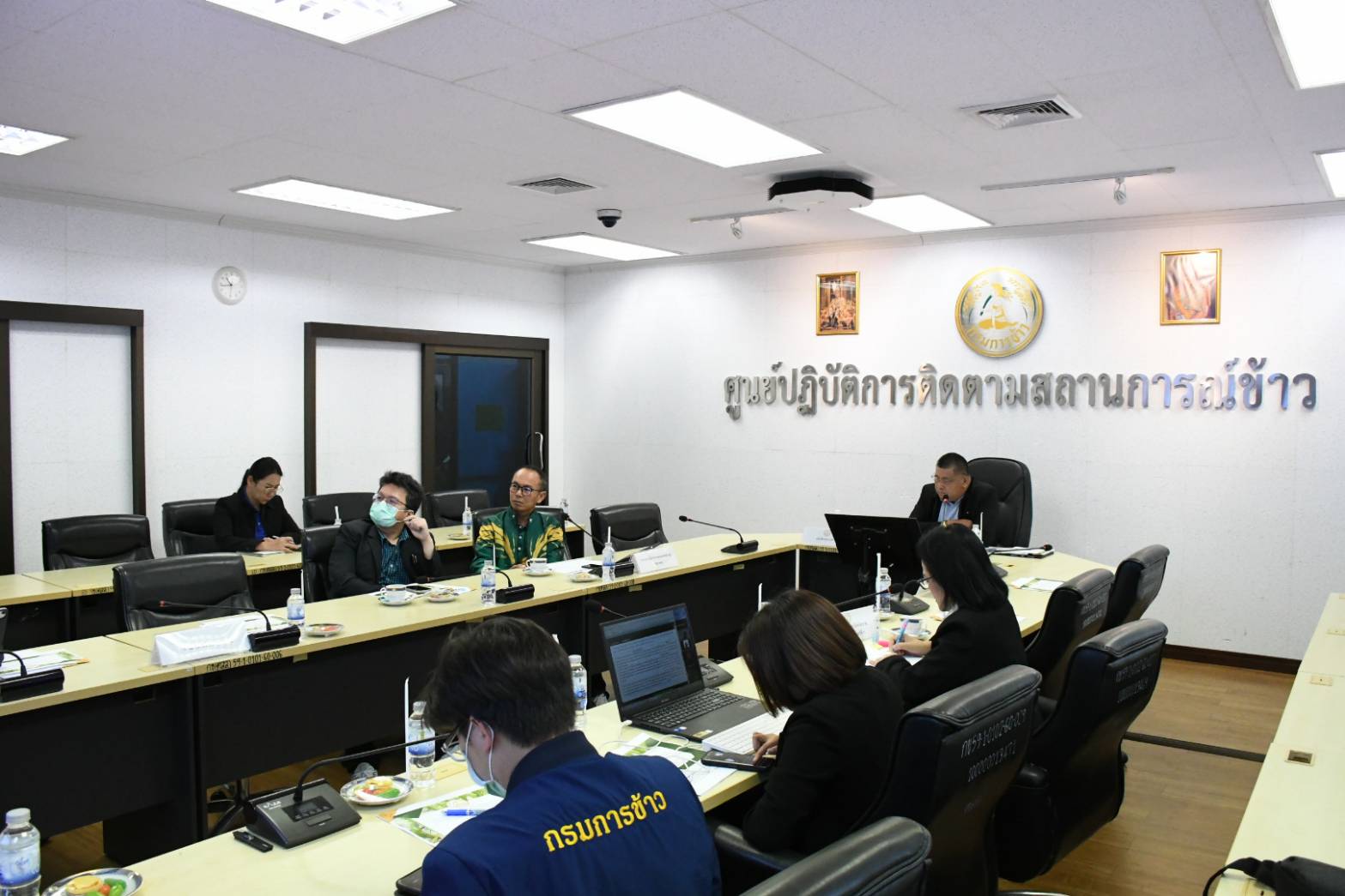 กรมการข้าว หารือเงินช่วยเหลือเกษตรกรข้าวนาปรัง/นาปี ไร่ละ 1,000 ดึงภาคส่วนที่เกี่ยวข้องเร่งพิจารณาความเหมาะสมการจ่ายเงินผ่านแอป “ทางรัฐ” 5 541167750 1299598772203248 4241776112280466351 n