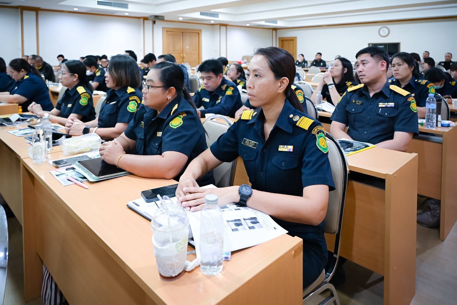 กรมวิชาการเกษตรเดินหน้าปราบสินค้าผิดกฎหมาย จัดประชุมร่วม “ฉก.พญานาคราช”เสริมอาวุธ สารวัตรเกษตร บังคับใช้กฎหมายตามนโยบาย รมว.เกษตร อย่างเคร่งครัด 6 956371