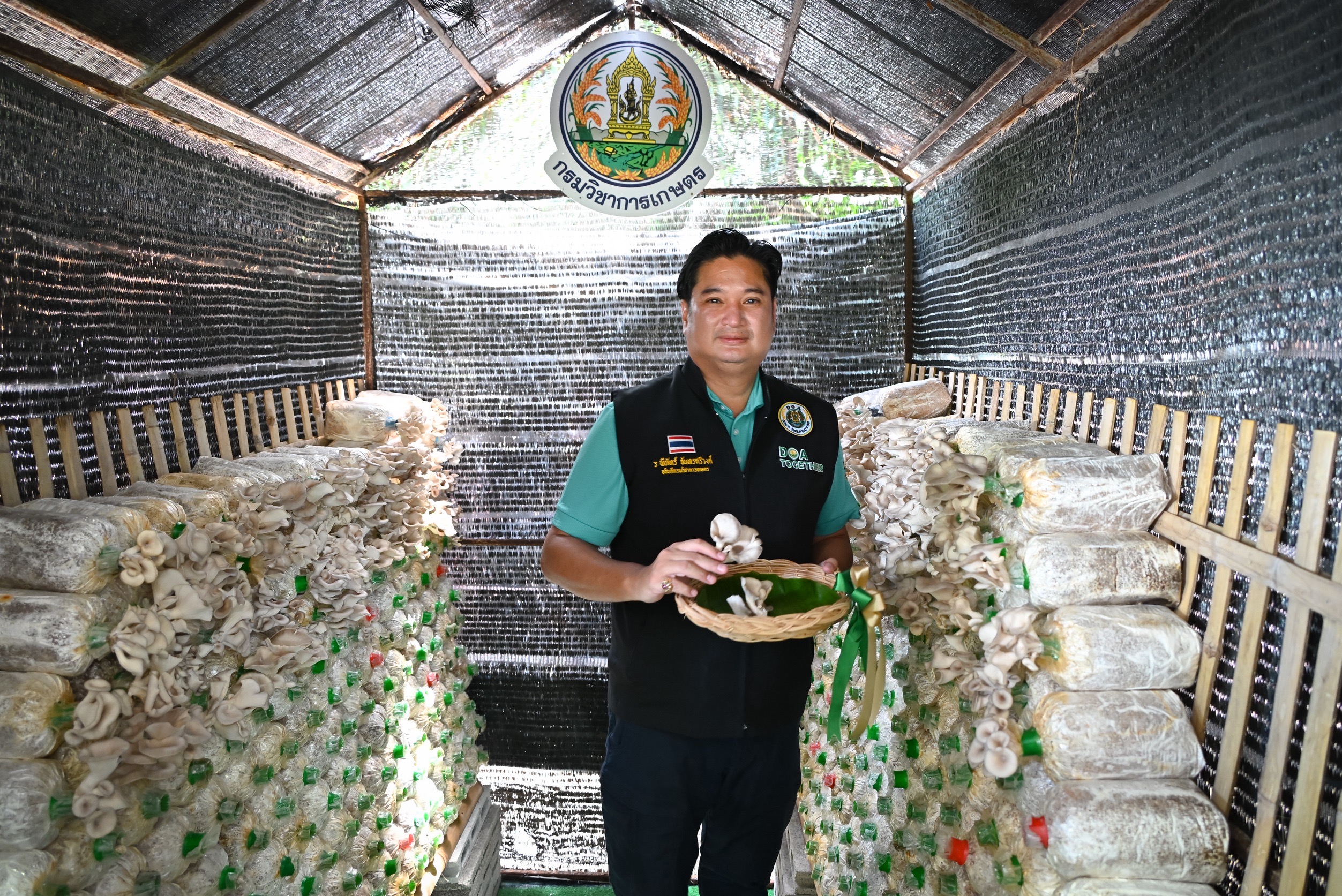 กรมวิชาการเกษตรเดินหน้าอบรมเกษตรกรผลิตเห็ดเศรษฐกิจภายใต้งบเยียวยาน้ำท่วม สอดรับนโยบาย รมว.เกษตร 958050