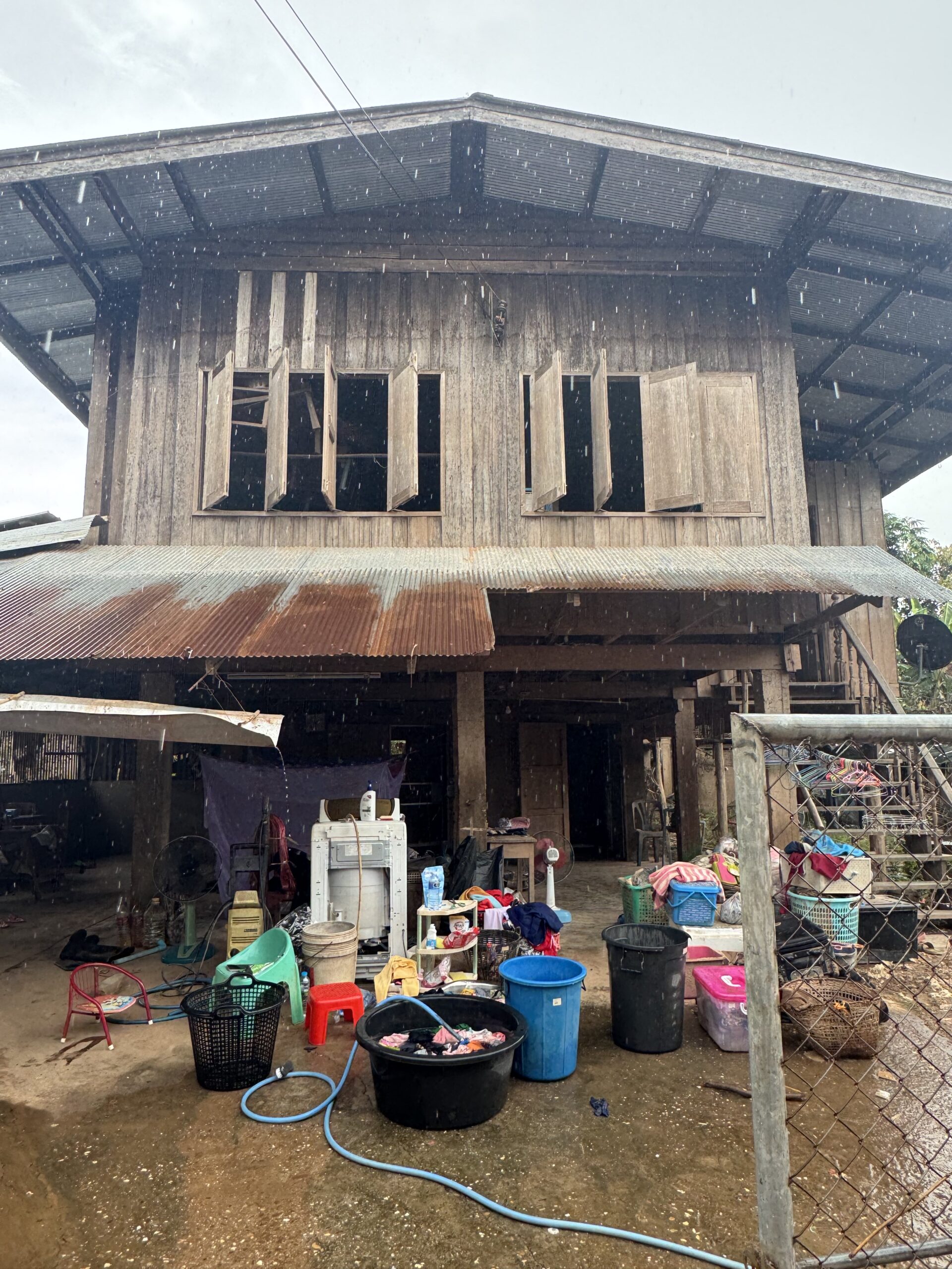 อธิบดีกรมวิชาการเกษตร ลงพื้นที่น่าน ติดตามช่วยเหลือเกษตรกรหลังน้ำท่วมหนักจากพายุวิภา 10 964775 scaled