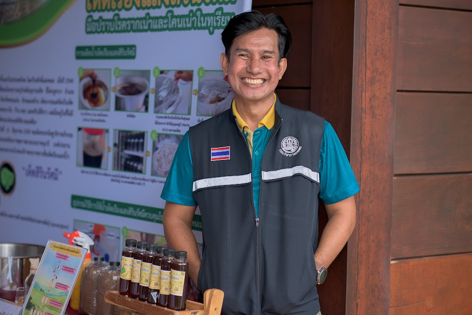 กรมวิชาการเกษตร จัดยิ่งใหญ่ โชว์นวัตกรรมเกษตรไทย ขับเคลื่อนสู่เวทีโลก ชูวิจัยเด่น ย้ำ “นโยบายรัฐมนตรีเกษตร ตลาดนำการผลิต ตลาดนำการวิจัย ลดต้นทุน เพิ่มรายได้” มุ่งเป้าวิจัยสินค้าเกษตรปลอดภัย มูลค่าสูง เพิ่มขีดความสามารถแข่งขันในระดับโลก 8 967976