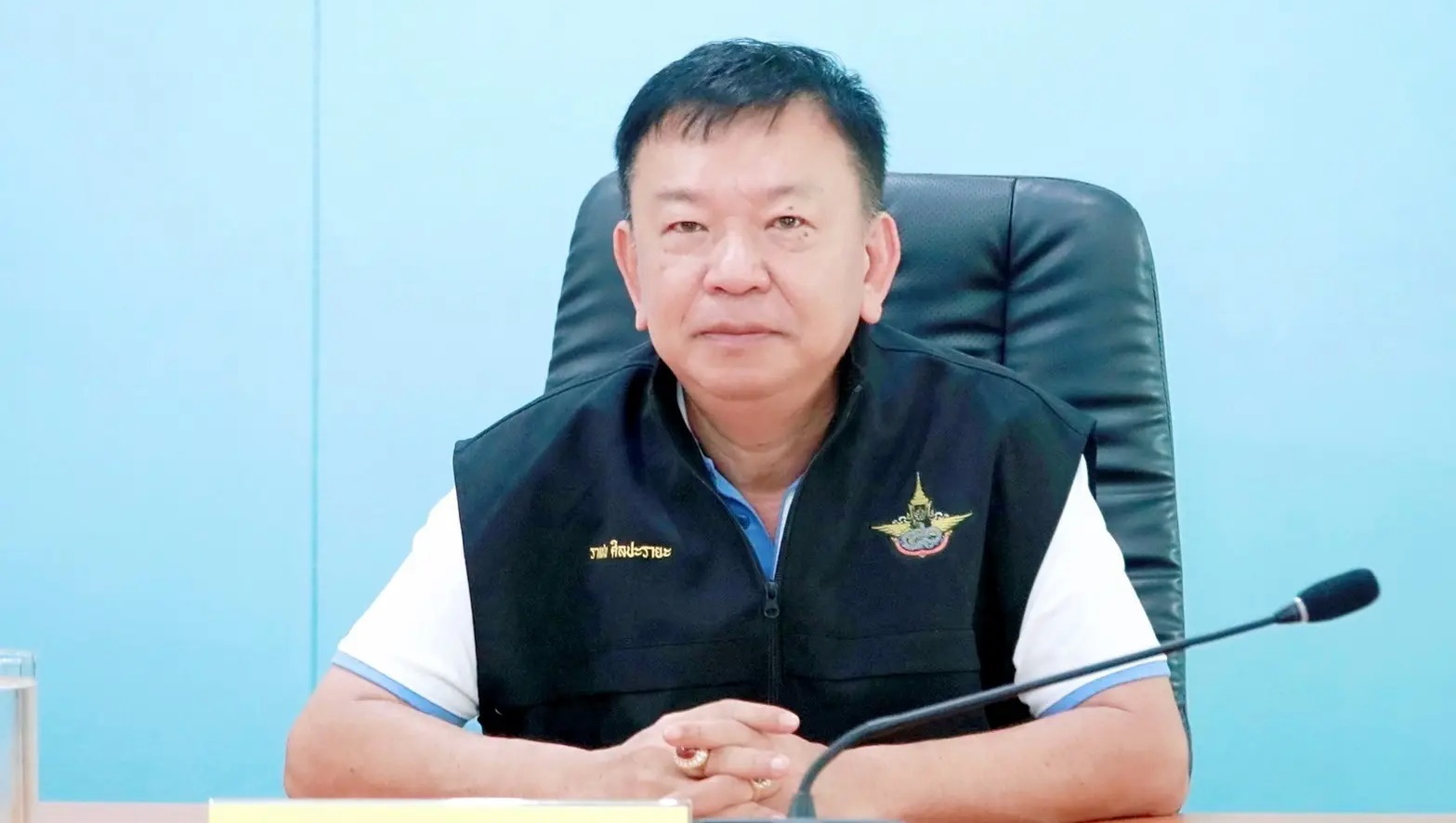 “เกียรติแห่งความกตัญญู” อธิบดีกรมฝนหลวงฯ รับโล่เชิดชูเกียรติวันแม่แห่งชาติ 2568 3 LINE ALBUM 21268 250223 3อ