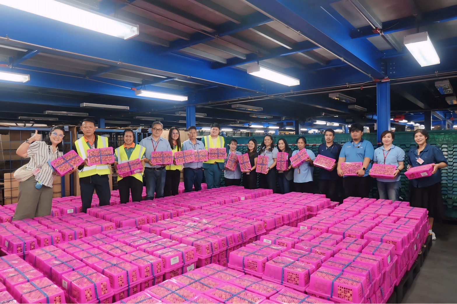 กรมส่งเสริมการเกษตร นำเกษตรกรสร้างรายได้ ขายลำไยแล้ว 11 ตัน 3 S 1310816