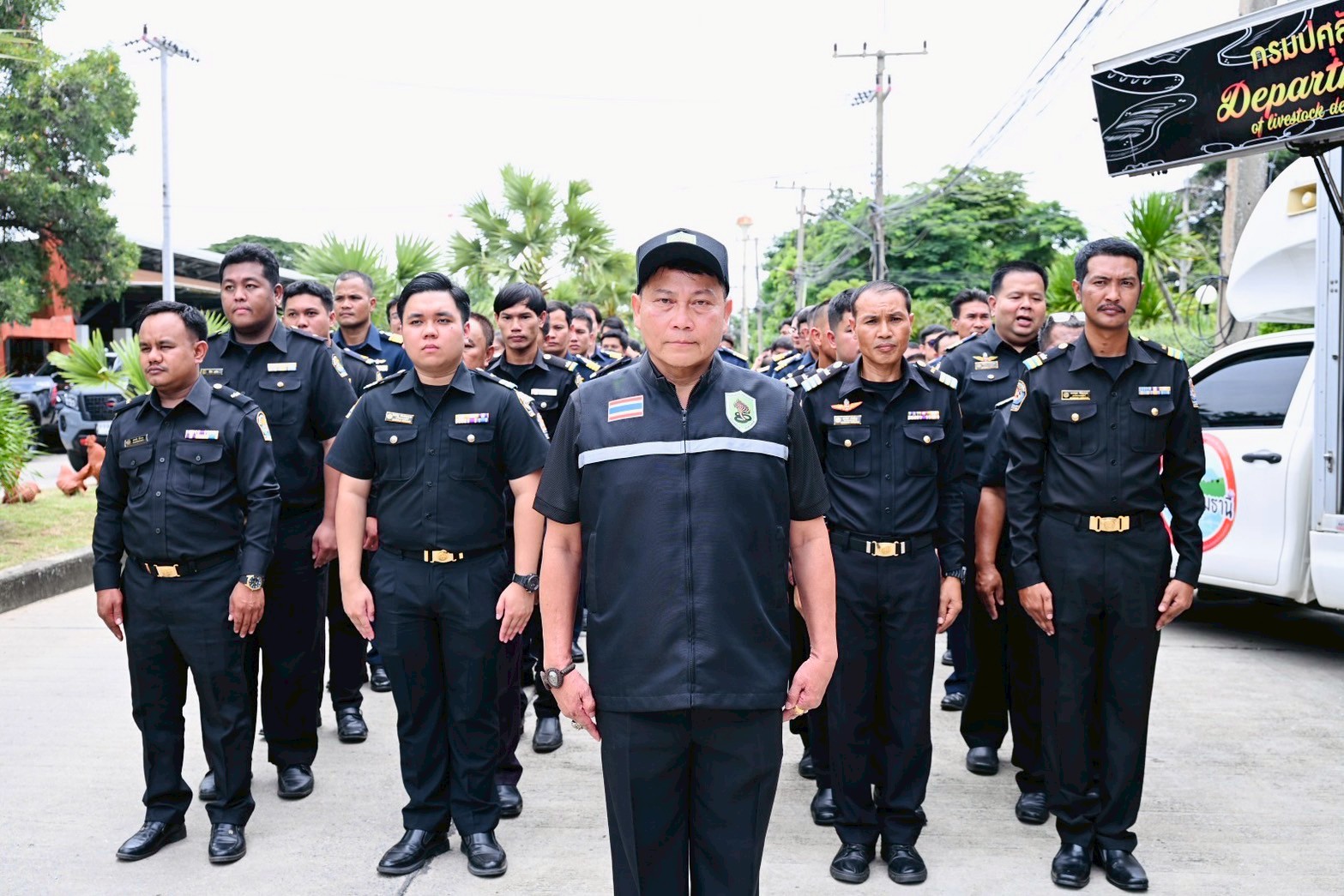 ปศุสัตว์ลุยตรวจจับแหล่งขายอาหารสัตว์เถื่อนในสุโขทัย ผิดหลายข้อหา 4 S 15147056