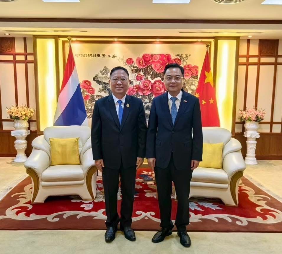 อธิบดีกรมปศุสัตว์ เข้าเยี่ยมคารวะ เอกอัครราชทูตสาธารณรัฐประชาชนจีนประจำประเทศไทย ในโอกาสเข้ารับตำแหน่งใหม่ สานสัมพันธ์ไทย-จีน ด้านปศุสัตว์ 3 S 16121888