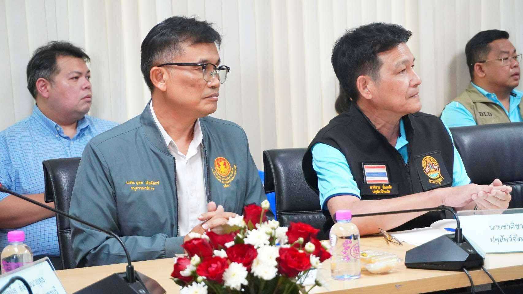 เสริมศักยภาพโคนมไทย - คณะอนุกรรมาธิการวุฒิสภาร่วมกรมปศุสัตว์ ลงพื้นที่ศึกษาดูงานการเลี้ยงโคนมครบวงจรในพื้นที่ภาคตะวันตก 3 S 16293894