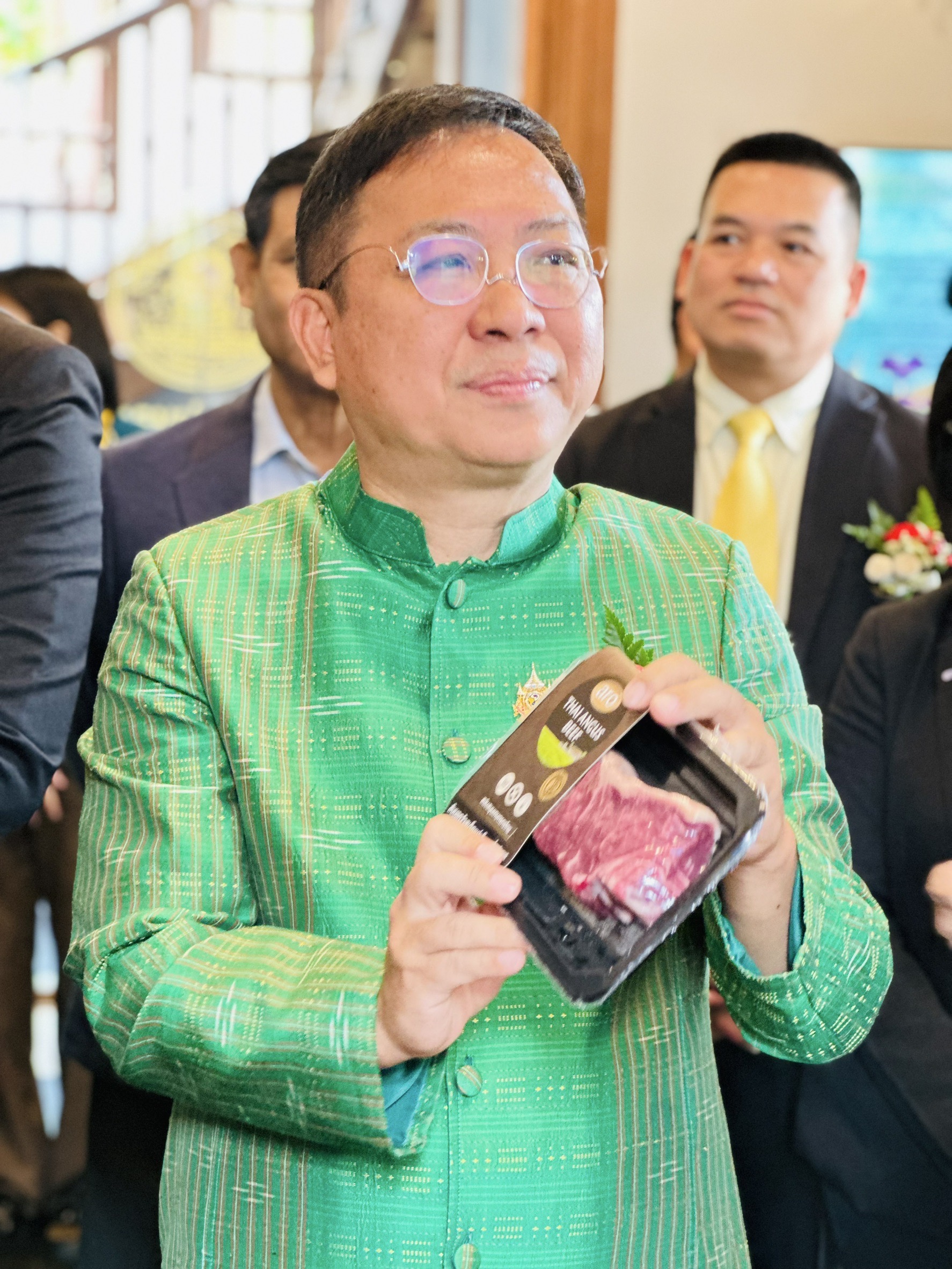 กรมปศุสัตว์ จับมือ ซีพี แอ็กซ์ตร้า หนุนตลาดเนื้อโคคุณภาพดีจากเกษตรกรไทย สร้างรายได้มั่นคงอย่างยั่งยืน 4 S 16719884