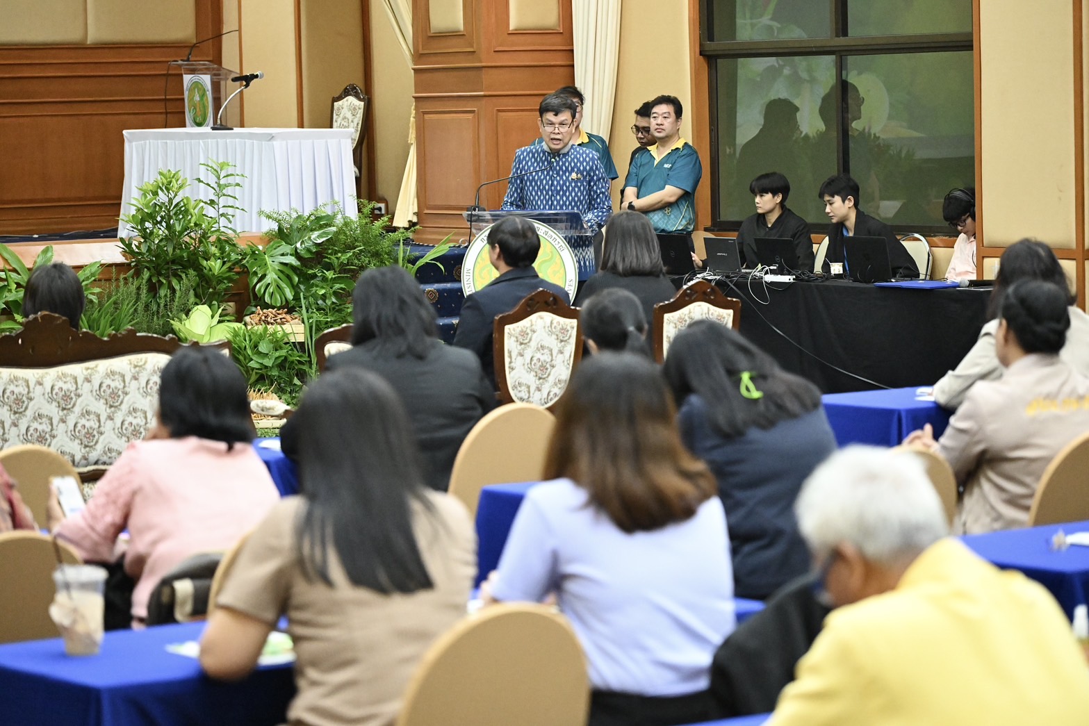 ก.เกษตรฯ เดินหน้ายกระดับการผลิตสมุนไพรคุณภาพ เชื่อมโยงฐานข้อมูลสมุนไพร หนุนการผลิต-แปรรูปสู่มาตรฐานสากล ขยายพื้นที่ 45 จังหวัดทั่วประเทศ 7 S 20586523