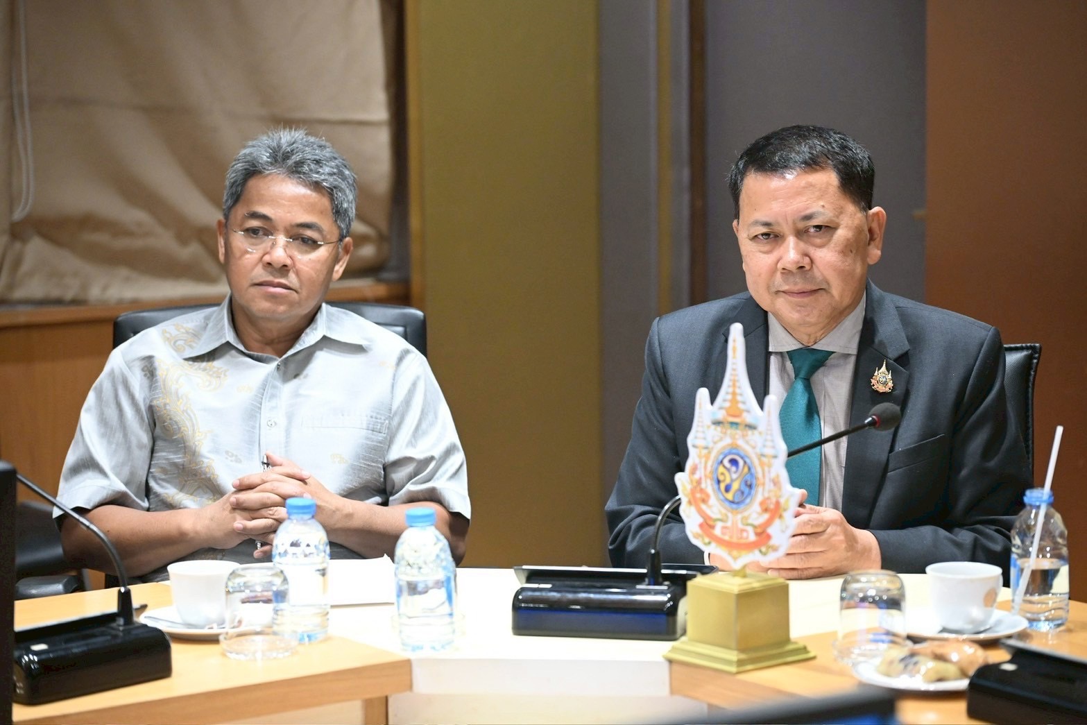 “รมว.อรรถกร” ไม่ปล่อยชาวไร่เดียวดาย ประกาศมาตรการเร่งด่วน ดึง สหกรณ์ - โรงงานอาหารสัตว์ รับซื้อข้าวโพด 9 บาทต่อกิโล ช่วยเกษตรกรฝ่าวิกฤต 3 S 20873277