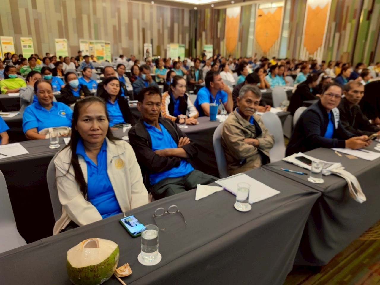 มกอช.หนุนกลุ่มเกษตรกรแปลงใหญ่ขอนแก่น ใช้เครื่องหมาย Q ผลิตสินค้าเกษตรที่มีคุณภาพ ได้มาตรฐาน พร้อมต่อยอดเกษตรมูลค่าสูง ขยายสู่ตลาดโมเดิร์นเทรด 5 S 26148925