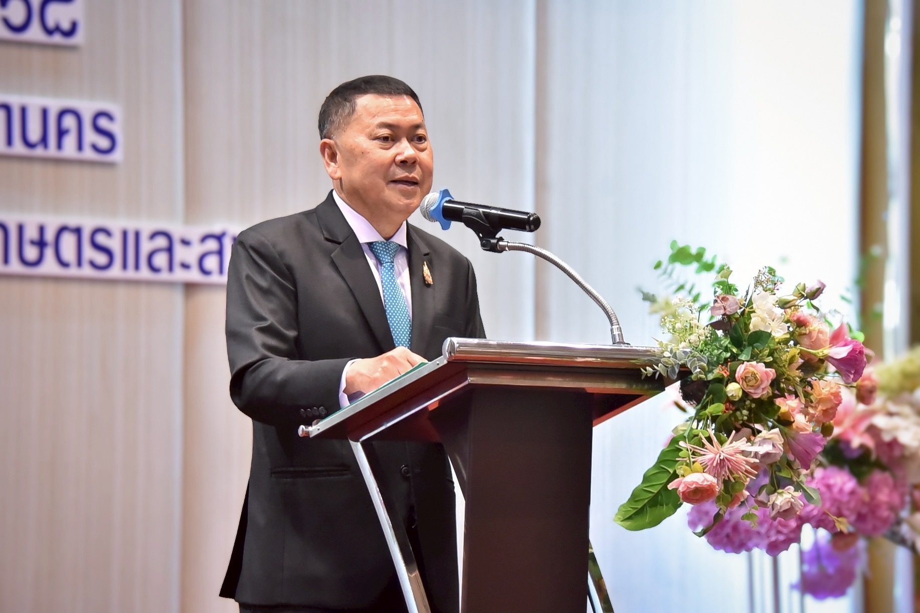 ปลัดเกษตรฯให้โอวาทผู้เข้ารับการฝึกอบรม นบส. รุ่นที่ 91 นำองค์ความรู้ไปปรับใช้ในการปฏิบัติงานให้เกิดประสิทธิภาพสูงสุด 2 S 486195217