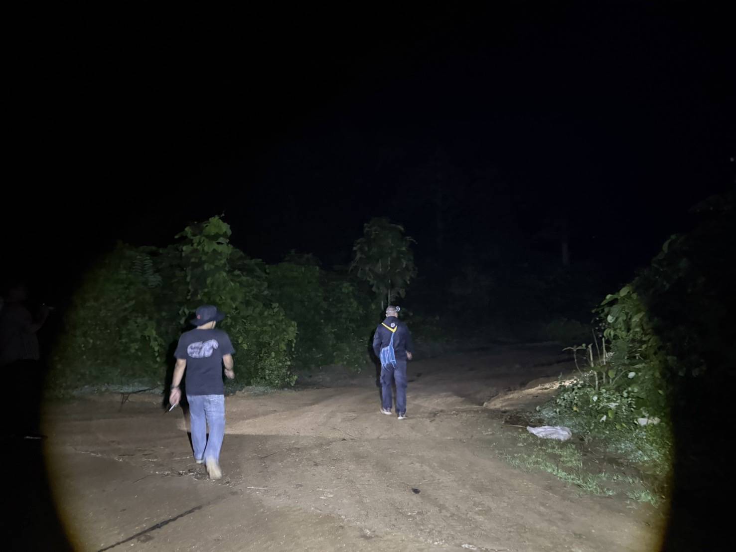 “ฉก.พญานาคราช” ตรวจยึดแพะเถื่อนในพื้นที่จังหวัดตาก 7 S 50970680