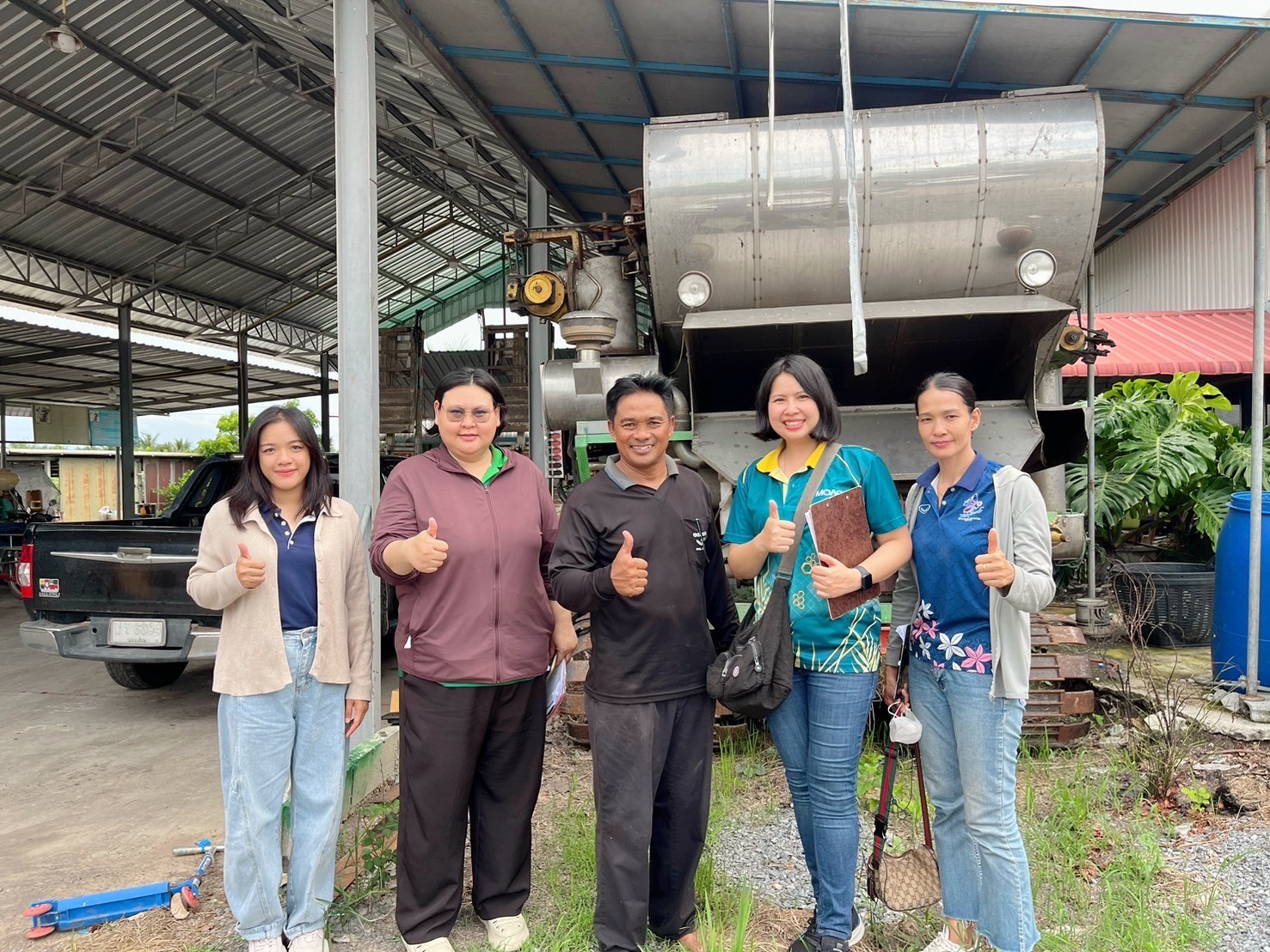 ‘แปลงใหญ่บ้านบัวล้มช้าง’ จ.นครปฐม ผลิตข้าวคุณภาพ พร้อมยกระดับให้บริการทางการเกษตรครบวงจร 3 S 55238755 0