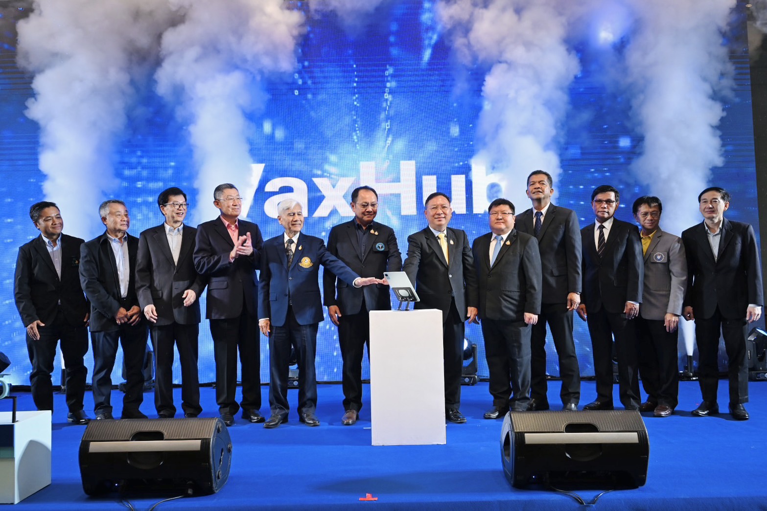 กรมปศุสัตว์เปิดตัว VaxHub และวัคซีนออโตจีนัส IBH ยกระดับการควบคุมโรคสัตว์ด้วยดิจิทัล 2 S 5734567