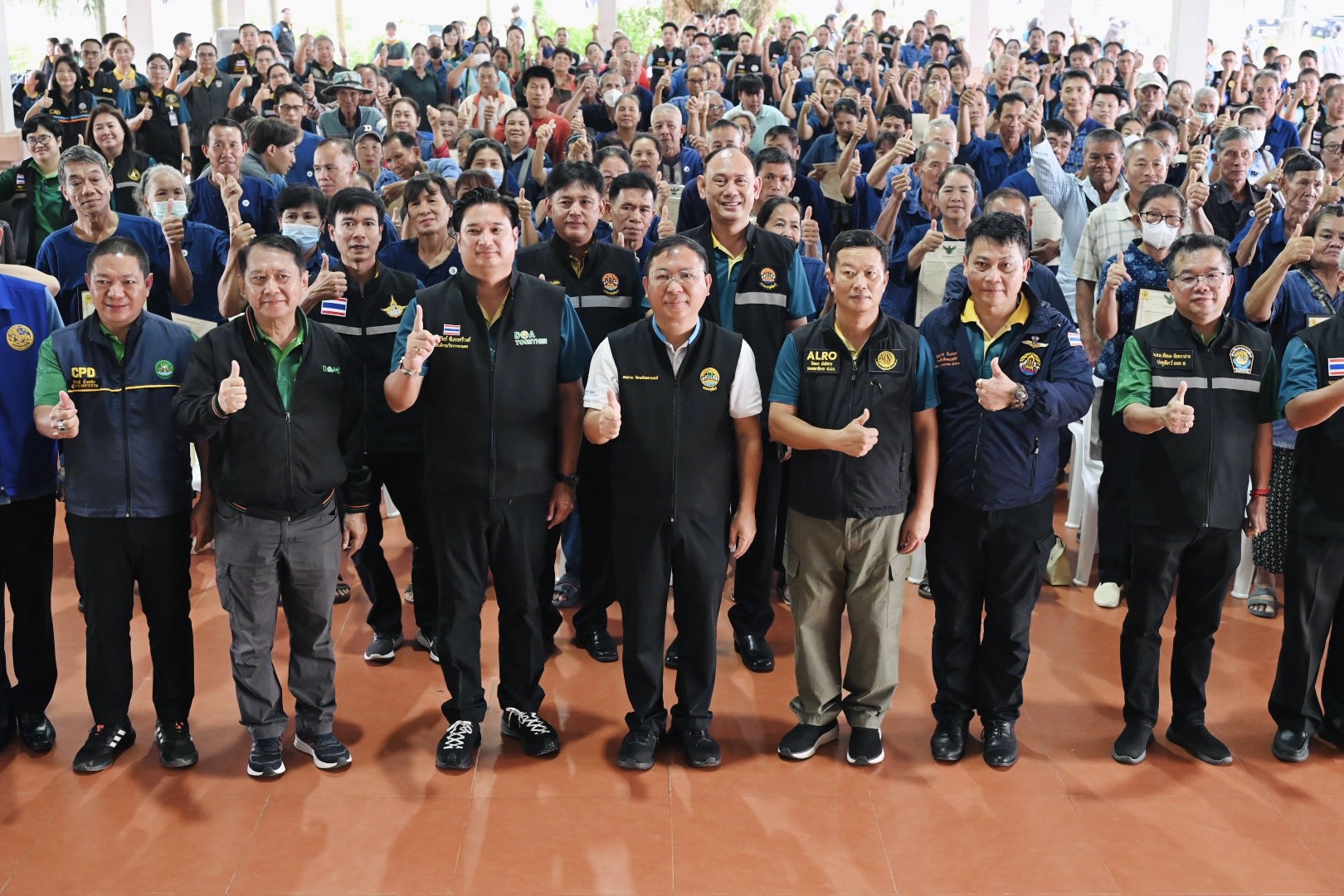 กรมปศุสัตว์เดินหน้าขับเคลื่อนโครงการเร่งรัดทำหมันสุนัข–แมว คุมโรคพิษสุนัขบ้าในพื้นที่เสี่ยง จ.พะเยา ตามนโยบายของ รมว.อรรถกร เพื่อ S 6242414