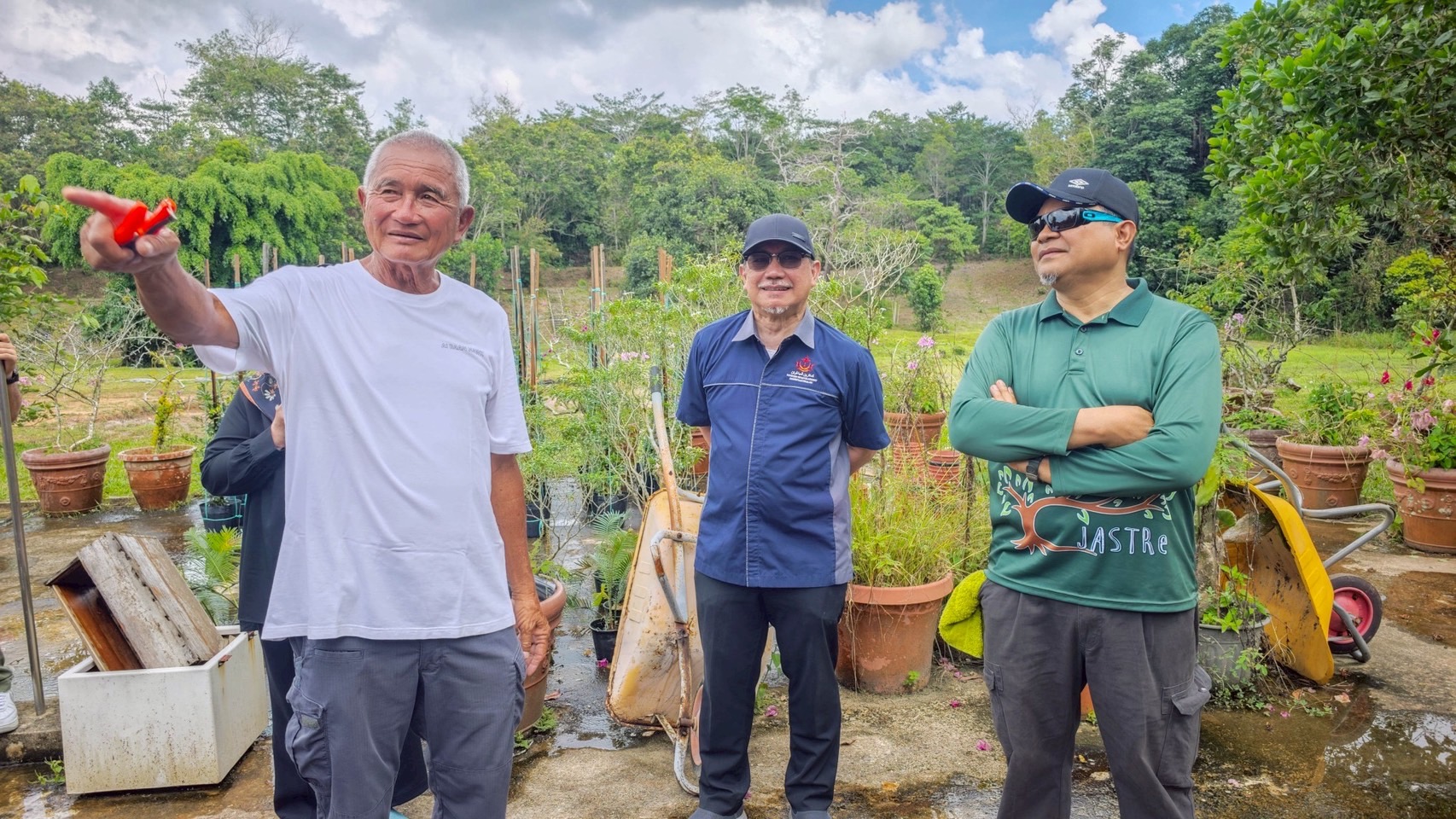 รัฐบาลบรูไนดารุสซาลาม เชิญคณะผู้แทนจากสวนนงนุชพัทยาประเทศไทย ร่วมเป็นที่ปรึกษาในการพัฒนาภูมิทัศน์และพื้นที่สีเขียวของประเทศ 3 S 7153335