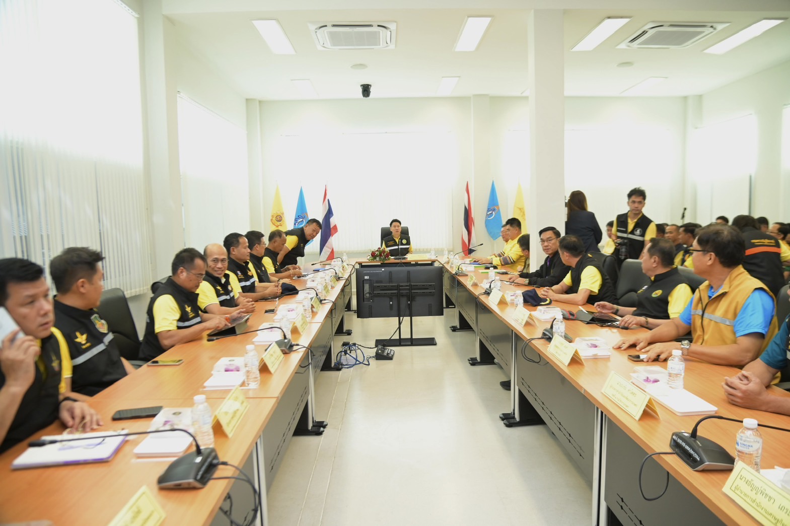 รมว.อรรถกร สั่งติดอาวุธกรมฝนหลวงฯ เตรียมยกระดับ S 843852