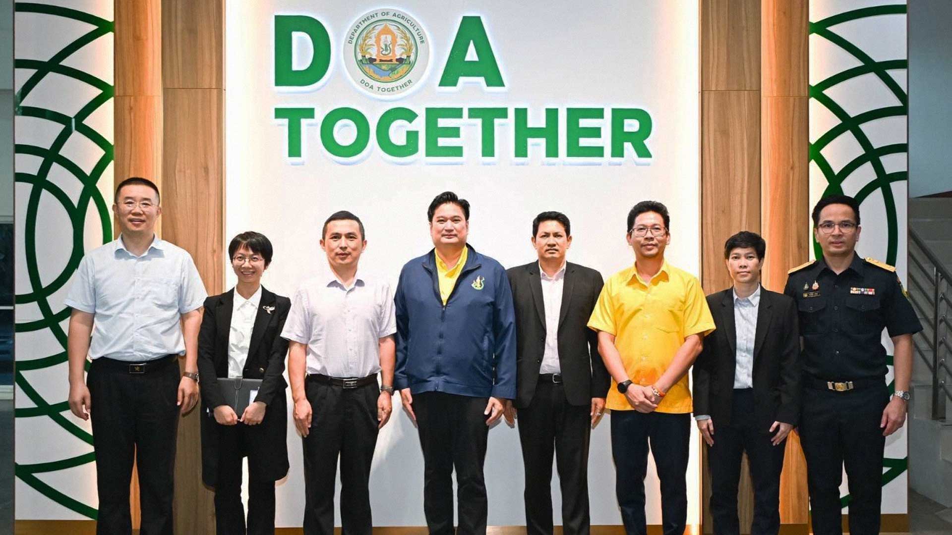 อธิบดีกรมวิชาการเกษตร แจ้งข่าวดี ผู้ตรวจรับรอง GACC จีน เข้าตรวจประเมิน สวนเกษตรกร โรงคัดบรรจุ อินทผลัม สละตามนโยบาย รมว.เกษตร เปิดตลาดสินค้าเกษตรใหม่เพิ่มเติม 1 อธิบดีกรมวิชาการเกษตร แจ้งข่าวดี2