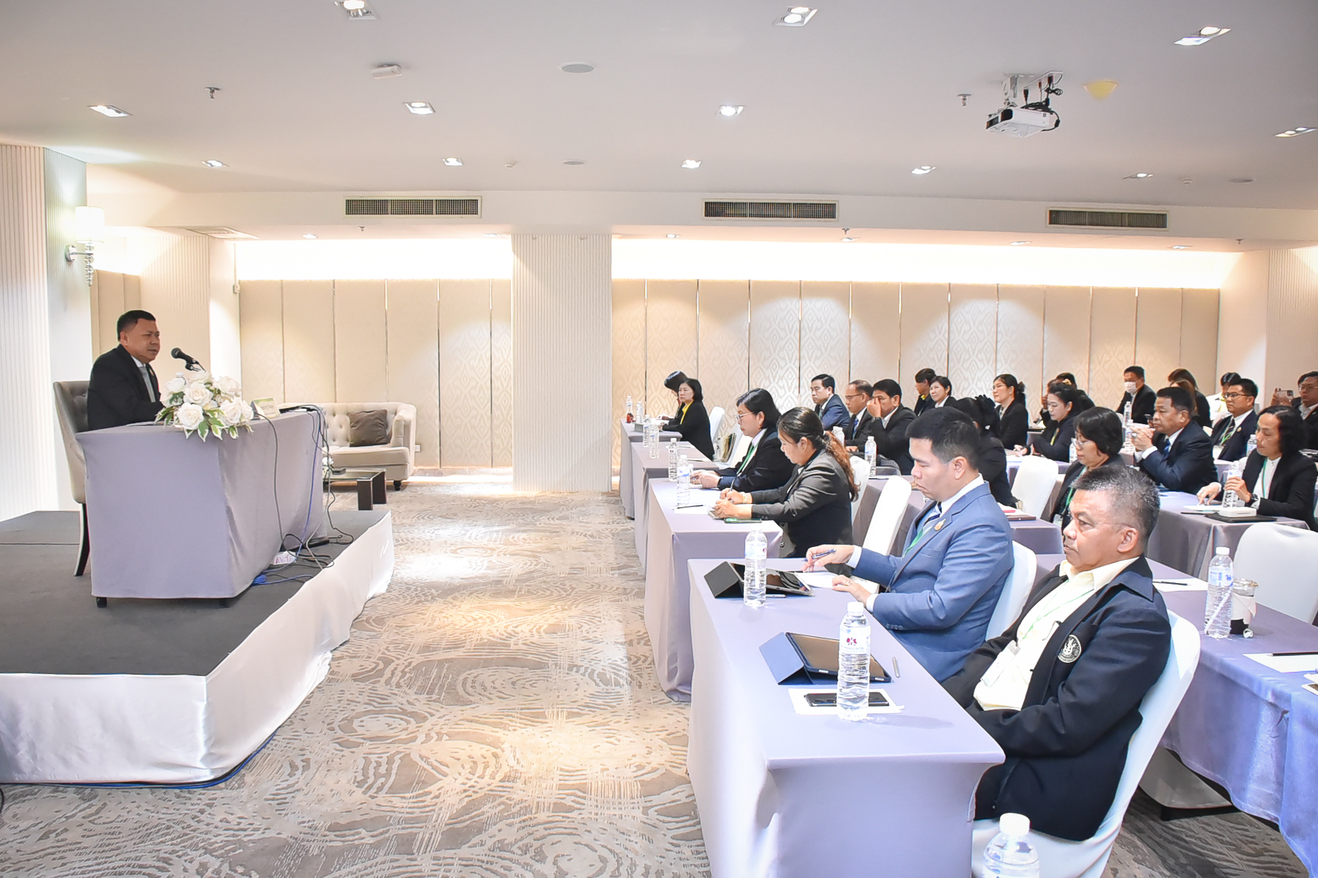 ปลัดเกษตรฯ เปิดโครงการฝึกอบรม หลักสูตร “Leaders for Tomorrow” พัฒนาศักยภาพผู้นำเพื่อขับเคลื่อนงานภาคการเกษตร 6 09