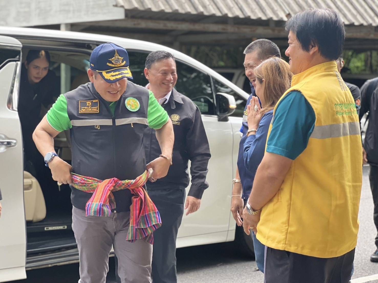 “ธรรมนัส” เตรียมลงนาม MOU 4 กระทรวงฯ ใช้ยางล้อรถจากน้ำยาง กยท. แก้ปัญหาราคายางตกต่ำ 2 1086819