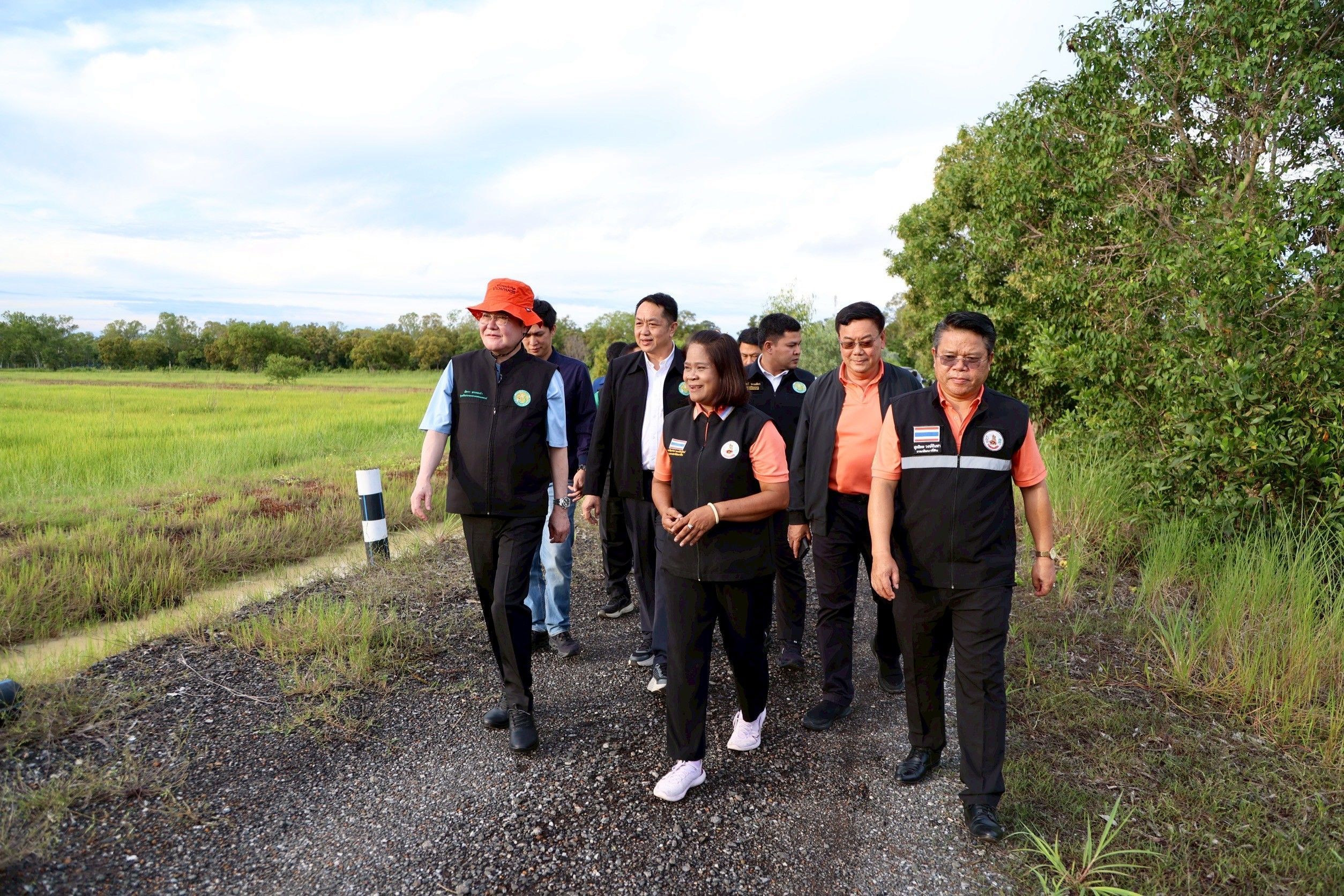 รมช.เกษตรฯ ติดตามโครงการทุ่งกุลาร้องไห้ จ.ร้อยเอ็ด ผลักดันการเพิ่มพื้นที่แหล่งน้ำและเพิ่มรายได้แก่เกษตรกร 7 1336036
