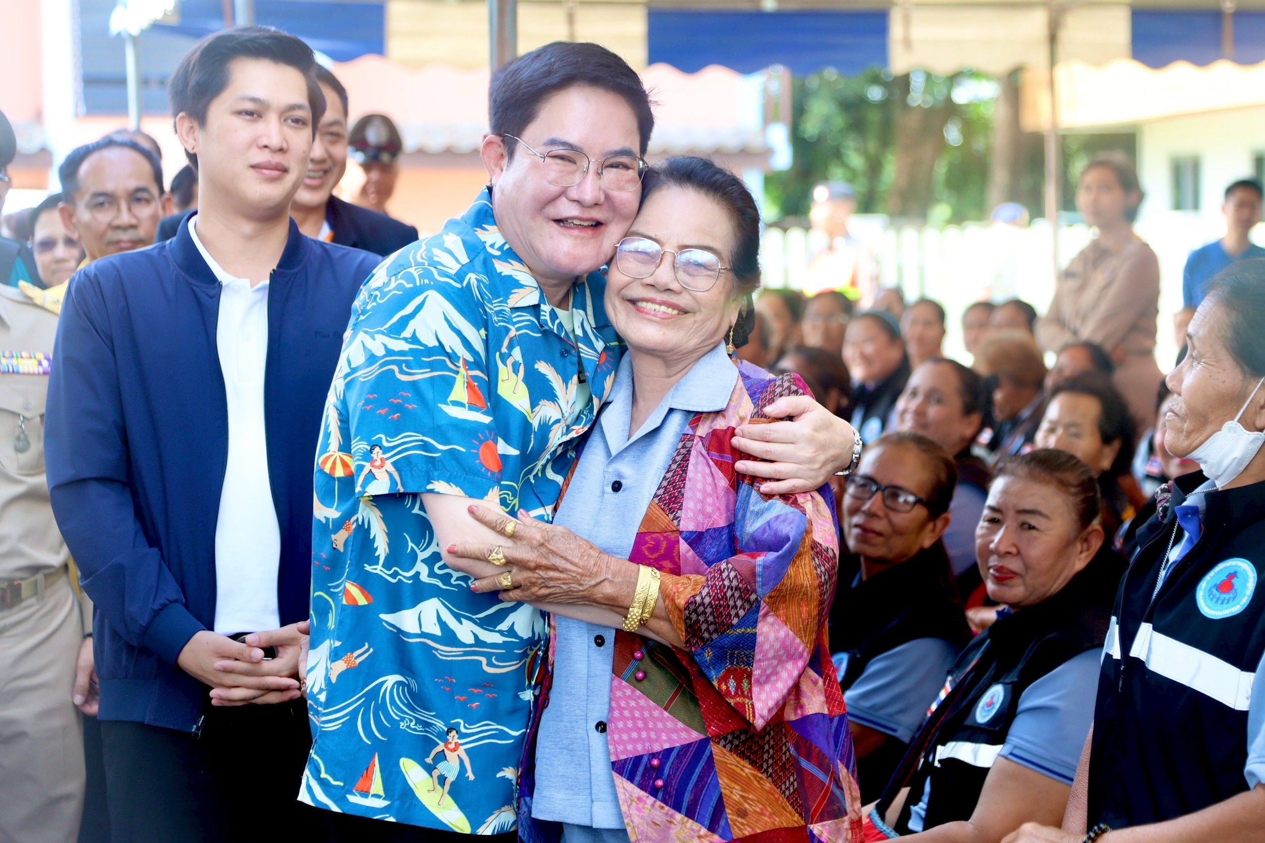 “อัครา พรหมเผ่า” ลุยร้อยเอ็ด เปิดงาน “ประมงอาสาพาปลาคืนถิ่น” ส่งเสริมการจัดการทรัพยากรน้ำจืดยั่งยืน ฟื้นฟูสัตว์น้ำ สร้างรายได้ชุมชน 2 1337009