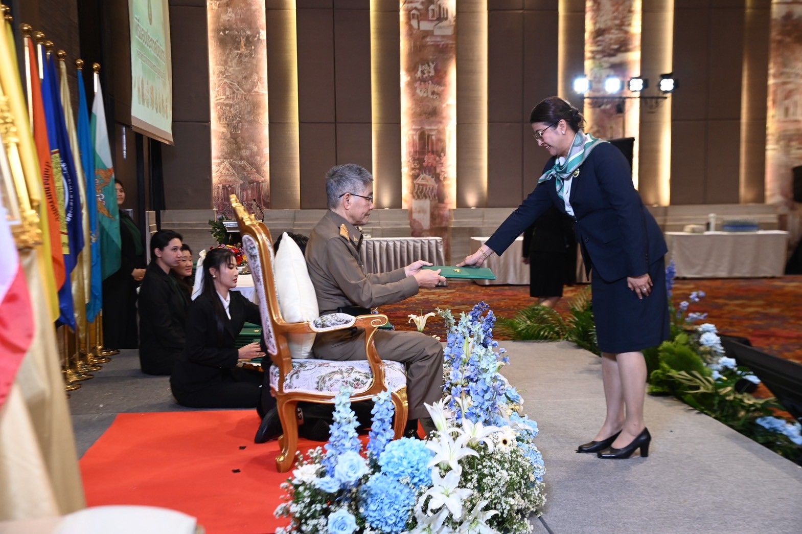 รมว.อรรถกร ร่วมแสดงความยินดีแก่ผู้สำเร็จหลักสูตร วกส. รุ่นที่ 6 พร้อมฝากความหวังในการพัฒนาภาคการเกษตรของไทย ให้เห็นเป็นรูปธรรมและเป็นที่ประจักษ์ในอนาคต 9 1338205