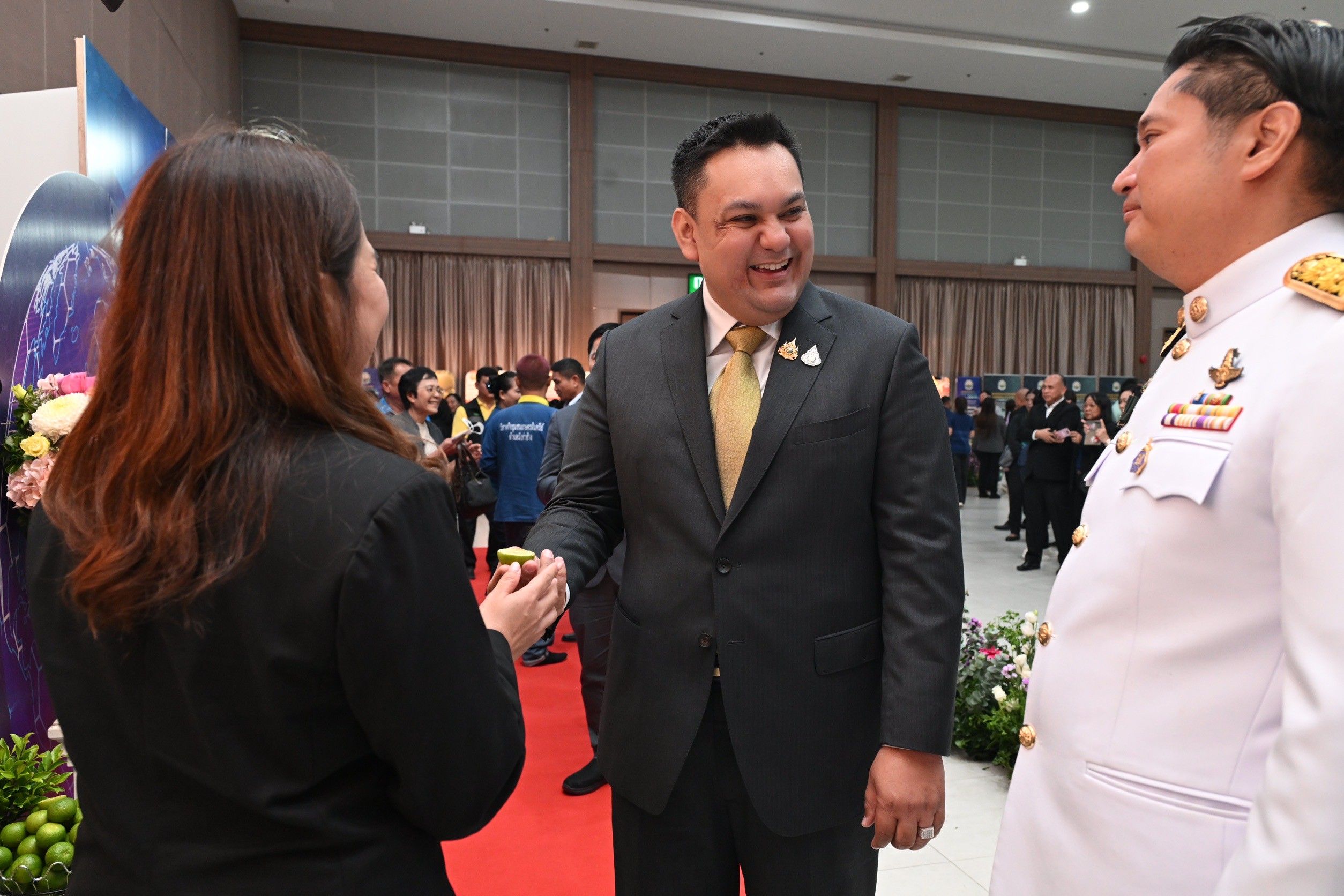 “รมช.อามินทร์” เปิดงานแถลงผลงานกรมวิชาการเกษตร ปี 68 โชว์นวัตกรรมวิจัย หนุนเกษตรไทยยั่งยืน ยกระดับสินค้า ลดต้นทุน สร้างรายได้ พร้อมรับมือการเปลี่ยนแปลงสภาพภูมิอากาศและความท้าทายตลาดโลก 11 1357912