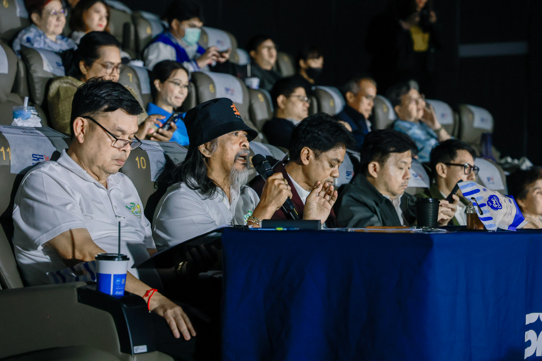 พกฉ. มอบรางวัลประกวดภาพยนตร์สั้น “ตามรอยพระยุคลบาทด้านการเกษตรของในหลวงรัชกาลที่ 9” ณ โรงภาพยนตร์ SF Central World 3 1806791