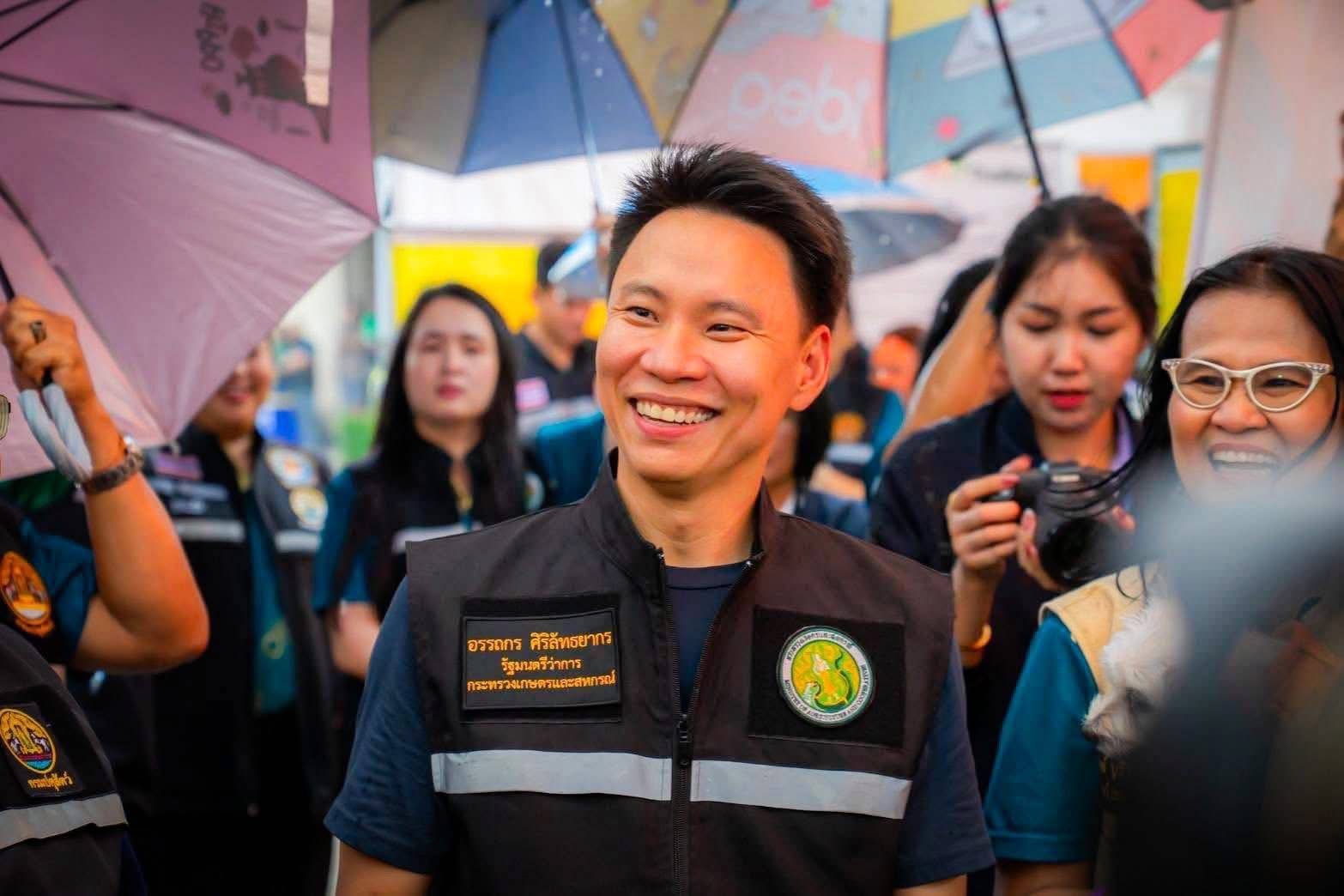 กรมปศุสัตว์เร่งช่วยเหลือผู้เลี้ยงสัตว์ที่ได้รับผลกระทบจากพายุ “คาจิกิ” อย่างเต็มที่ 2 486311