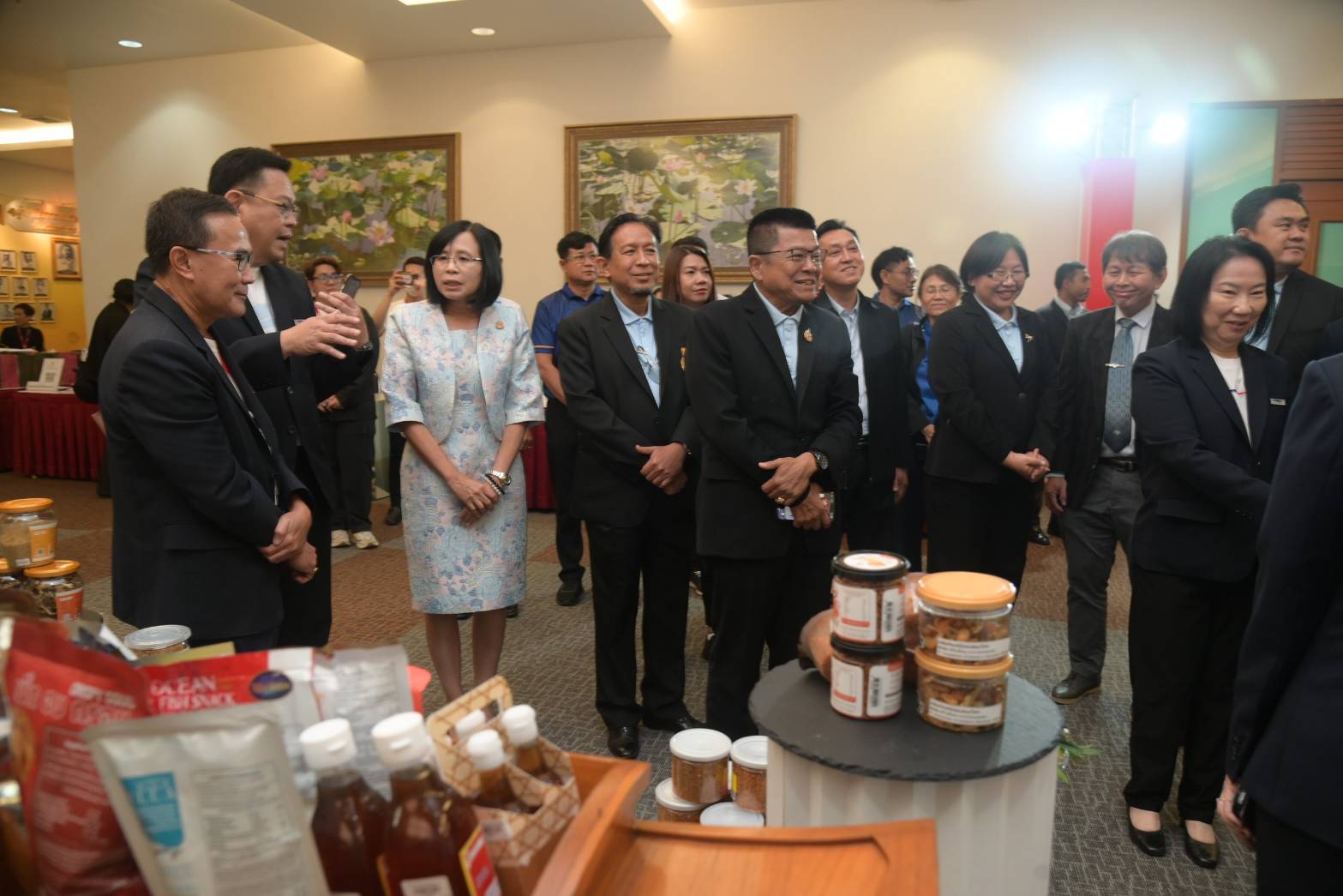 ไปรษณีย์ไทย x กรมประมง” เปิดเส้นทางส่งด่วนสัตว์น้ำสวยงามสู่ตลาดต่างประเทศ ประเดิมเฟสแรก 5 ปลายทาง “อเมริกา – เอเชีย”รุกหนุนแบรนด์ดิ้งประเทศไทยแหล่งผลิตสัตว์น้ำสวยงาม 7 601609