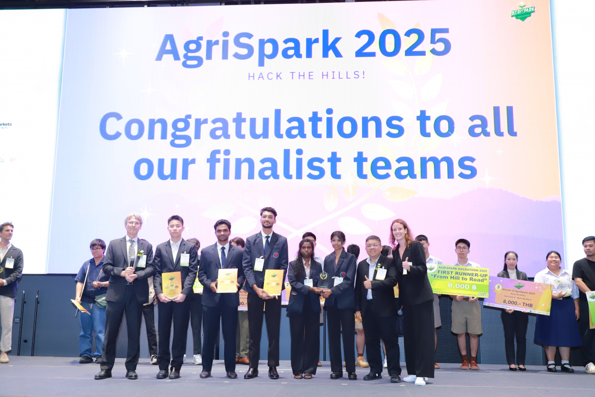 กรมส่งเสริมการเกษตร - GETHAC เผยผลการแข่งขัน AgriSpark Hackathon 2025, Hack the Hills และนวัตกรรมช่วยลดการเผาพื้นที่เกษตรในพื้นที่สูงได้อย่างยั่งยืน 10 7. ประเภทที่ 2 รางวัลชมเชย 0