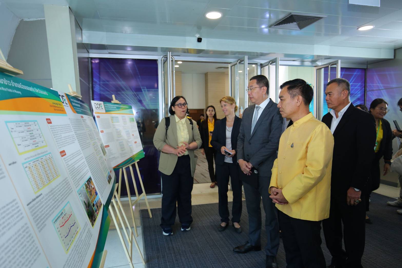 กรมส่งเสริมการเกษตร เปิดเวทีเรียนรู้ Climate Smart Agriculture ดันเกษตรกรไทยปรับตัวเท่าทันต่อการเปลี่ยนแปลงสภาพภูมิอากาศ สู่การรายได้เพิ่มอย่างยั่งยืน 4 763566