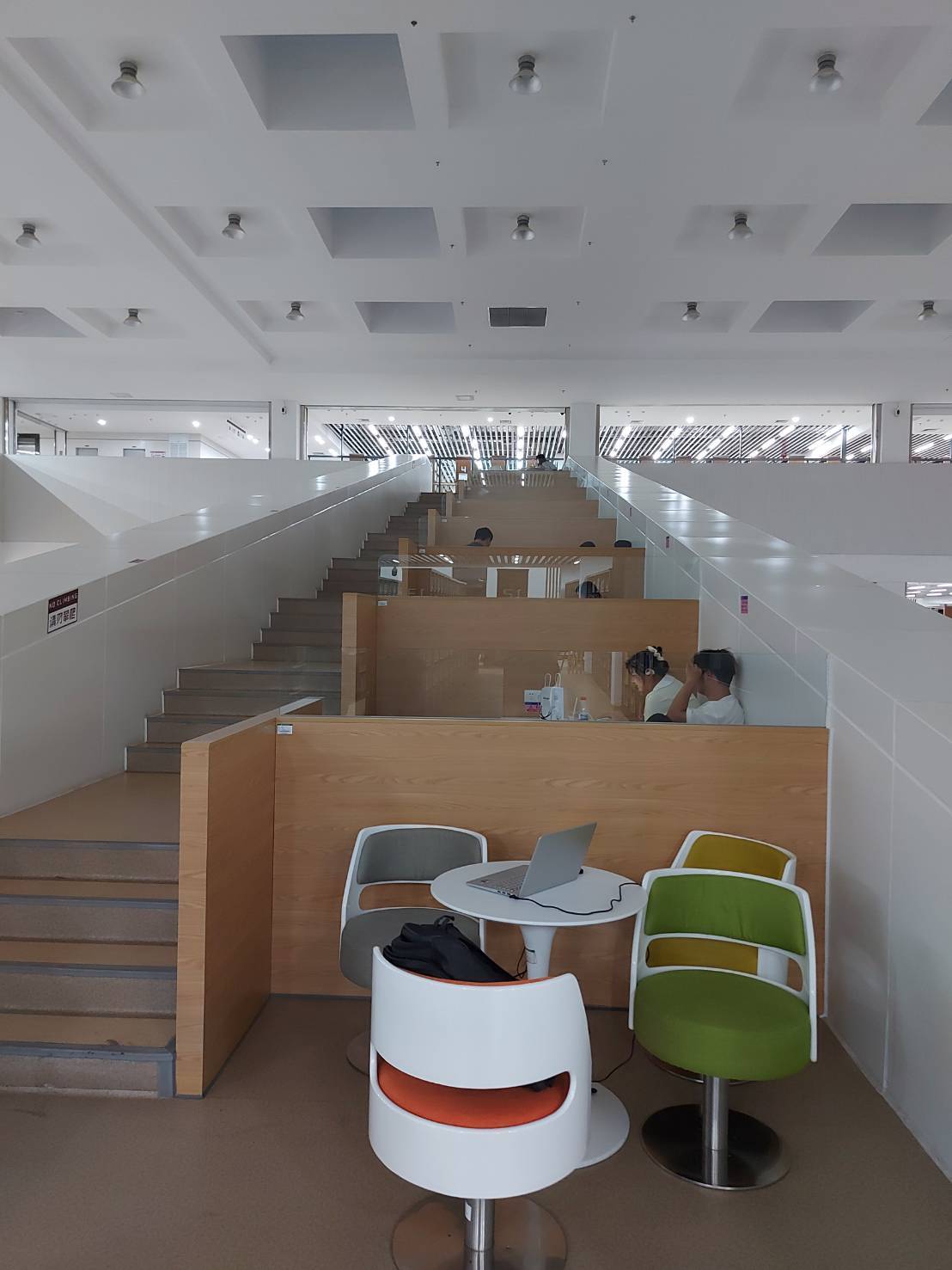 เรื่องเล่าจากเมืองจีน โดย ดร.เล็ก EP. 07 ห้องสมุดของมหาวิทยาลัยเกษตรศาสตร์จีน (China Agricultural University – CAU) 10 982036