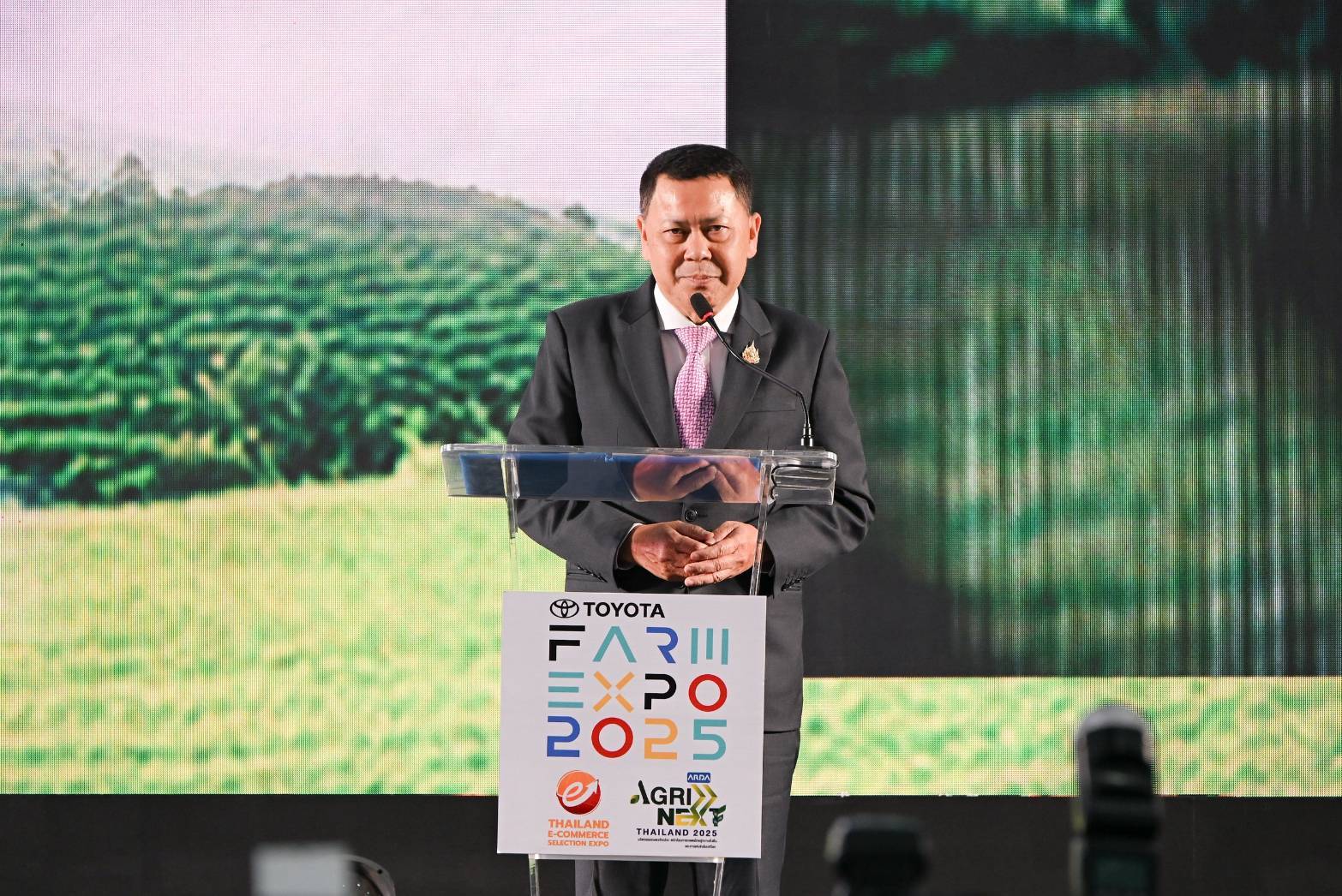 อธิบดีกรมวิชาการเกษตรย้ำนโยบาย ธรรมนัส พรหมเผ่า รองนายกฯ และ รมว.เกษตร ก้าวแรกของการปฏิรูปเกษตรกรรมไทยด้วยเทคโนโลยี Gene Editing - Kick – Off ความร่วมมือวิจัย Gene Editing ทุกภาคส่วน เพื่อเกษตรไทย 7 987473