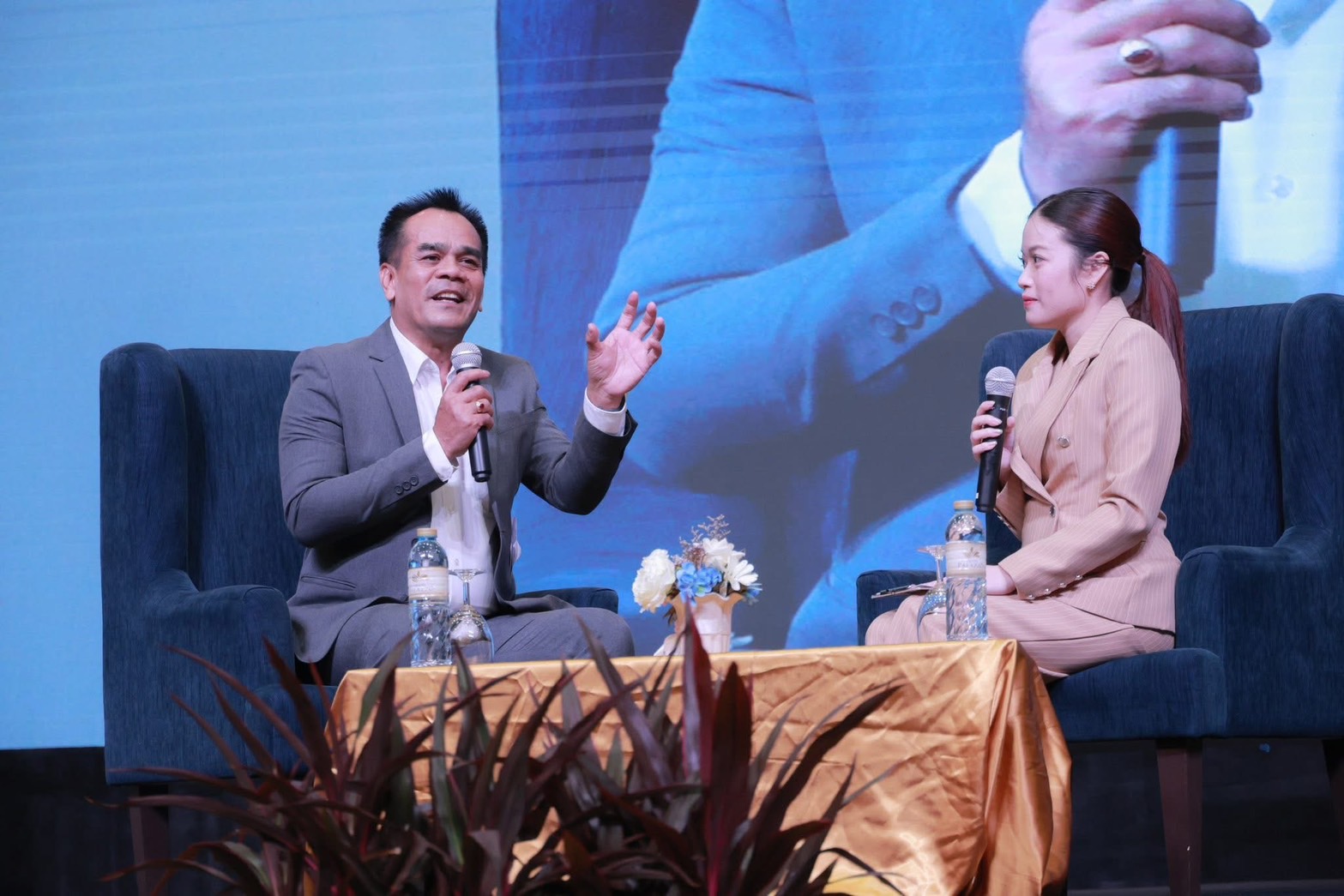 อธิบดีกรมส่งเสริมสหกรณ์ สั่งลุยติดอาวุธแก่ผู้ปฏิบัติหน้าที่ “รองนายทะเบียนสหกรณ์” เสริมความรู้ พัฒนาทักษะ ก้าวทันความเปลี่ยนแปลงของโลกยุคใหม่ 13 S 100319373