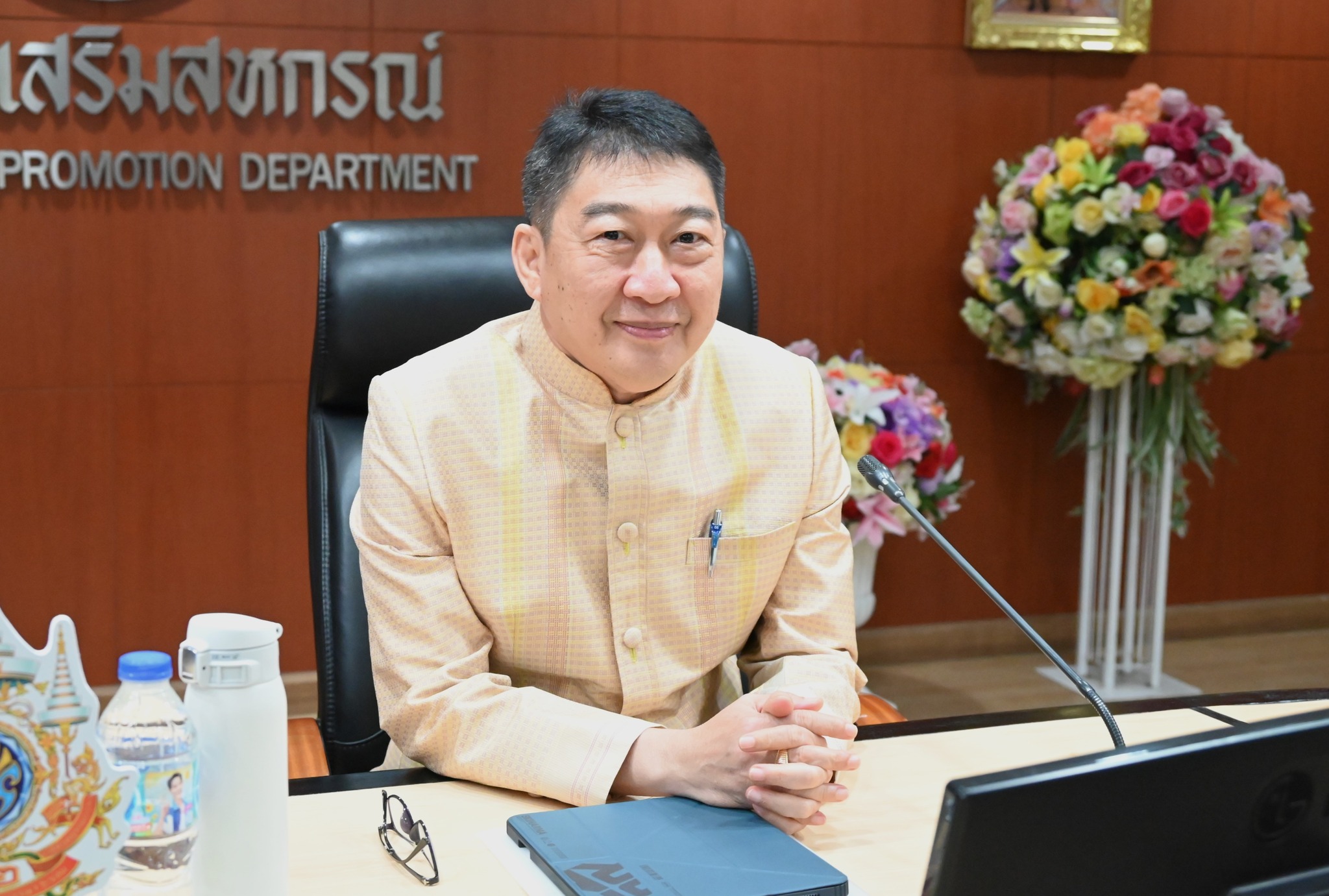 กรมส่งเสริมสหกรณ์ โชว์ผลงานเด่น มุ่งพัฒนาสหกรณ์ เกษตรกรเข้มแข็ง ด้วยนวัตกรรมและธรรมาภิบาล 2 S 136142915