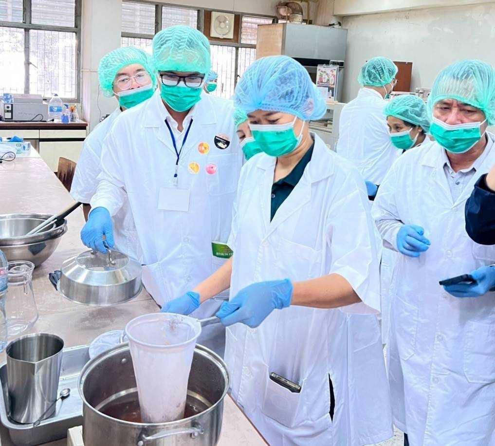 กองผลิตภัณฑ์ปศุสัตว์ พร้อมด้วย ศผส.มหาสารคาม เป็นวิทยากร โครงการ Strengthening Dairy Innovation in the Lancang-Mekong Cooperation Countries ณ มหาวิทยาลัยขอนแก่น 4 S 17801257