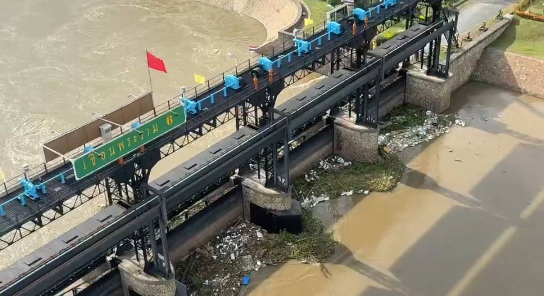 เขื่อนพระรามหก “ธงแดง” ระดับน้ำเกณฑ์วิกฤต 2 S 18694196