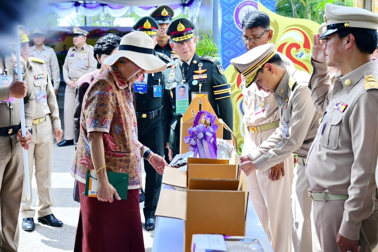สมเด็จพระกนิษฐาธิราชเจ้า กรมสมเด็จพระเทพรัตนราชสุดาฯ สยามบรมราชกุมารี เสด็จฯ เป็นองค์ประธานเปิดงานวันลองกอง “ของดีเมืองนรา” ครั้งที่ 48 9 S 21741586