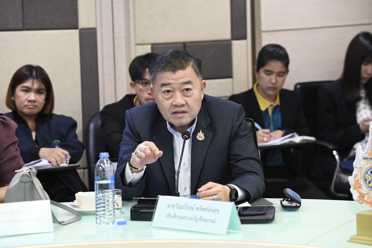 “รมว.อรรถกร” สั่ง เร่งวิจัย ยกระดับมาตรฐานลำไยไทย รับมือจีนเข้มตรวจสารตกค้าง พร้อมสร้างความเชื่อมั่นตลาดส่งออกช่วงฤดูกาล ต.ค.–ธ.ค. 6 S 21766278