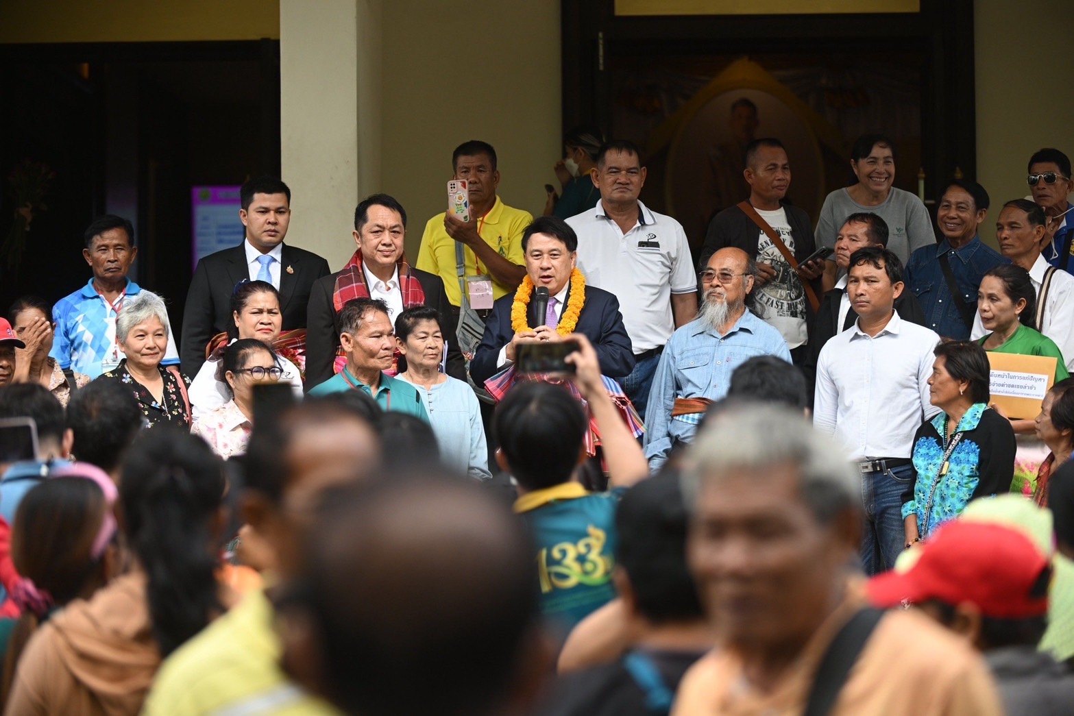 รมช.นเรศ รับฟังปัญหากลุ่มสมัชชาเกษตรกรภาคอีสานและสมาพันธ์เกษตรกรอีสาน สั่งเร่งเดินหน้าแก้ไขบรรเทาความเดือดร้อนเกษตรกร 4 S 22569022