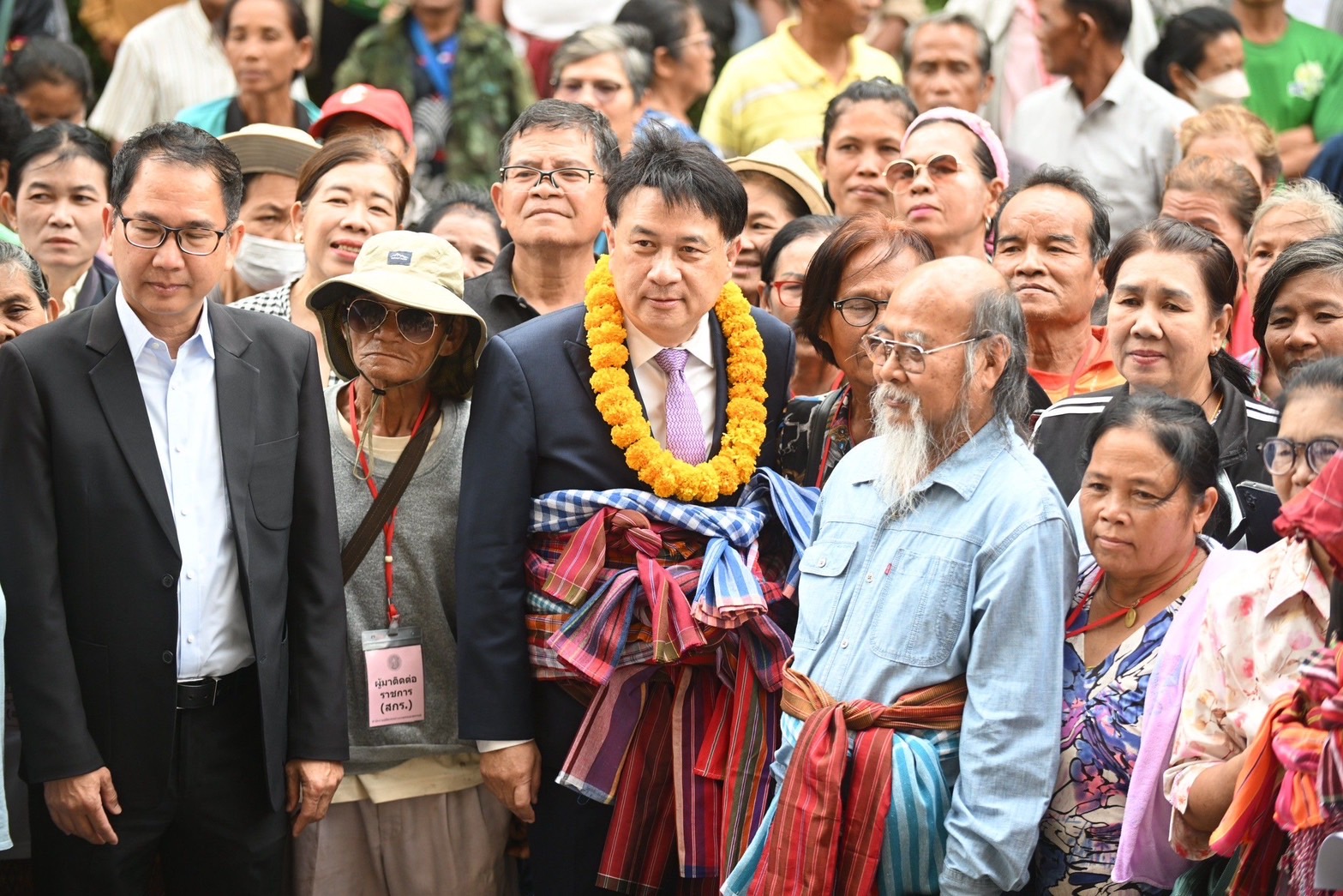 รมช.นเรศ รับฟังปัญหากลุ่มสมัชชาเกษตรกรภาคอีสานและสมาพันธ์เกษตรกรอีสาน สั่งเร่งเดินหน้าแก้ไขบรรเทาความเดือดร้อนเกษตรกร 7 S 22569025
