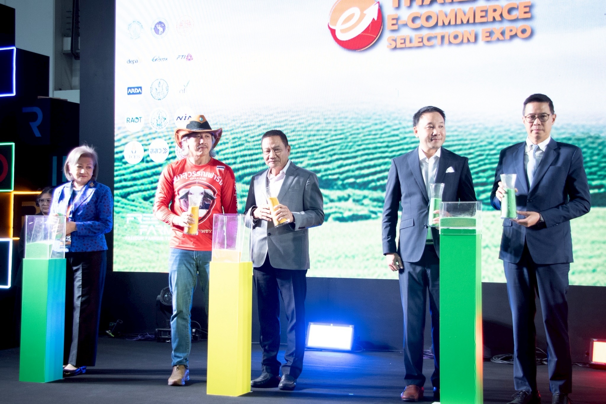 ก.เกษตรฯ โดย ARDA โชว์ผลงานวิจัยใช้ได้จริง มุ่งยกระดับภาคเกษตรไทยสู่ความยั่งยืน 4 S 488620087