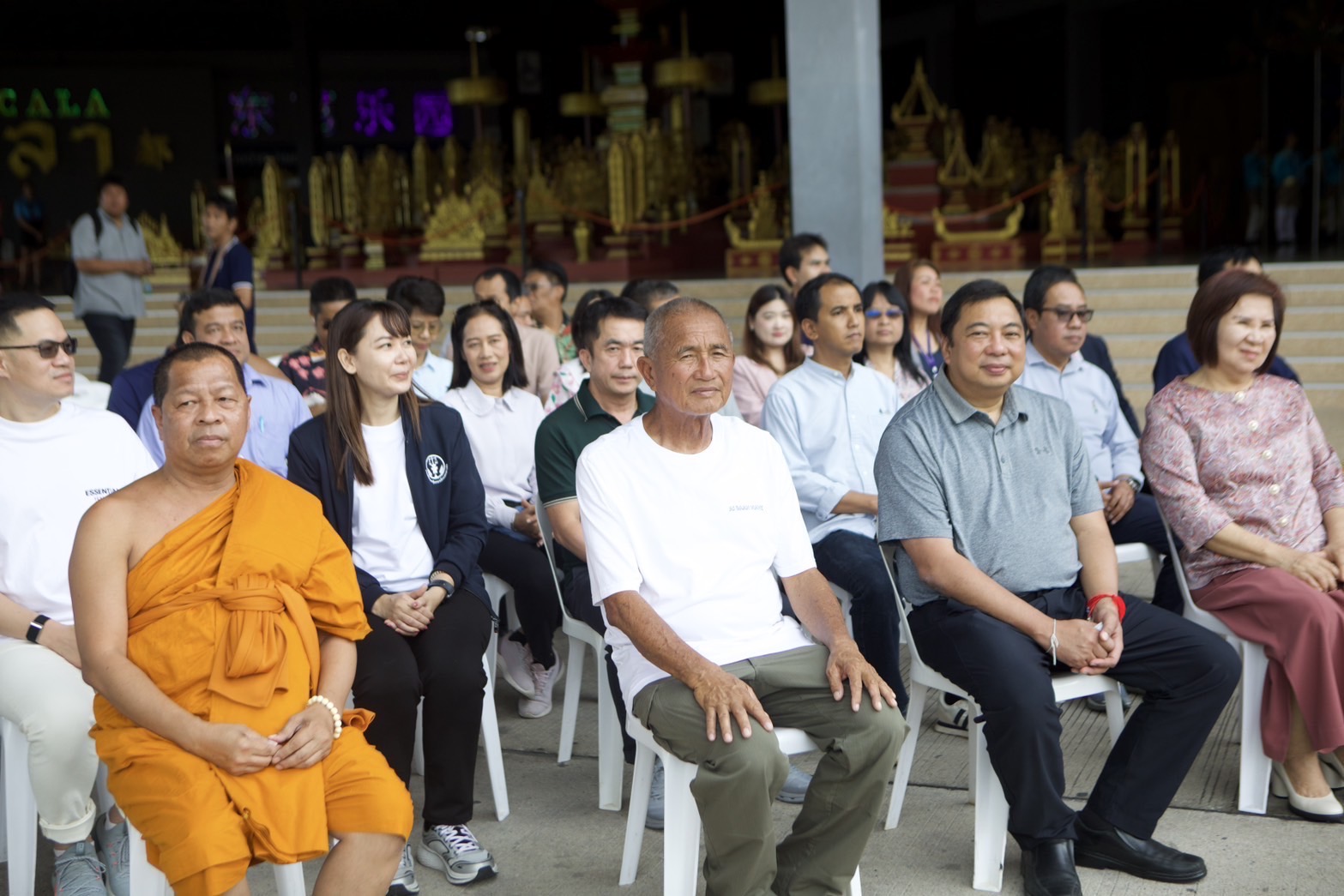 สวนนงนุชพัทยา ดูแล ทำคลอดลูกช้าง “พลายศรีวิชัย” อย่างใกล้ชิด สมาชิกใหม่แห่งปางช้าง หลังแม่ช้างเคยพลาดเหยียบลูกช้างเสียชีวิต พร้อมจัดพิธีรับขวัญอย่างยิ่งใหญ่ 2 S 7521418