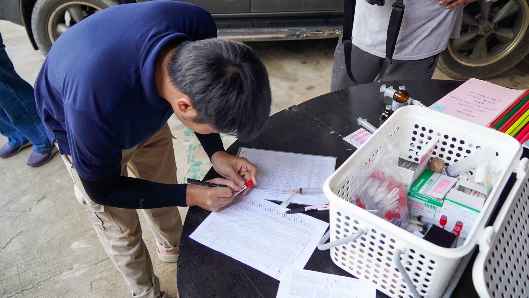 “ตรวจสุขภาพประจำปีช้าง S 8013312