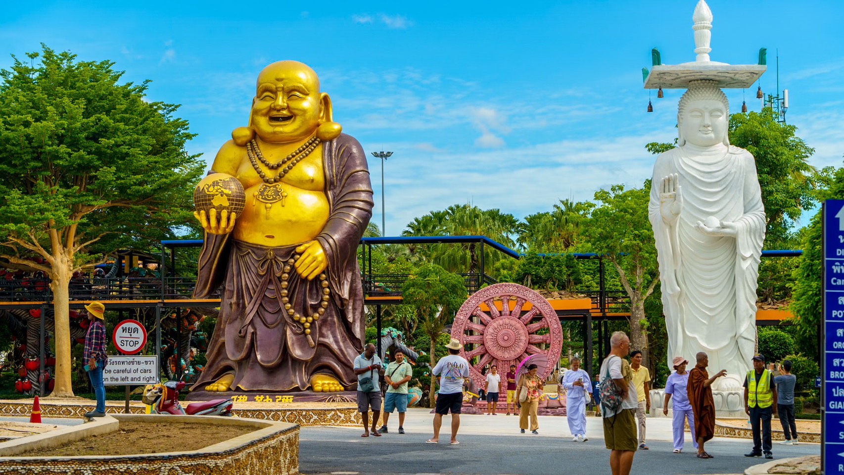 สวนนงนุชพัทยาจัดโปรพิเศษฟรีสองอย่าง สุดคุ้ม เที่ยวสนุกได้ทั้งครอบครัว กับโปรโมชั่นยิ่งใหญ่ตลอดเดือนตุลาคม68นี้ 7 S 8332485
